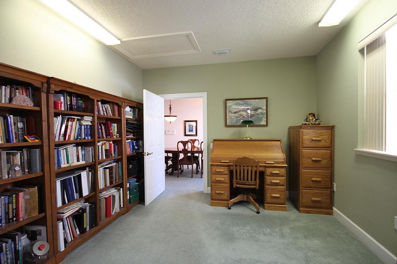 TWIN BAY ESTATES - Residential