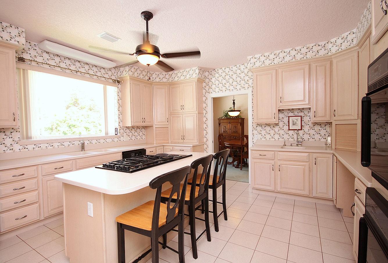 TWIN BAY ESTATES - Residential