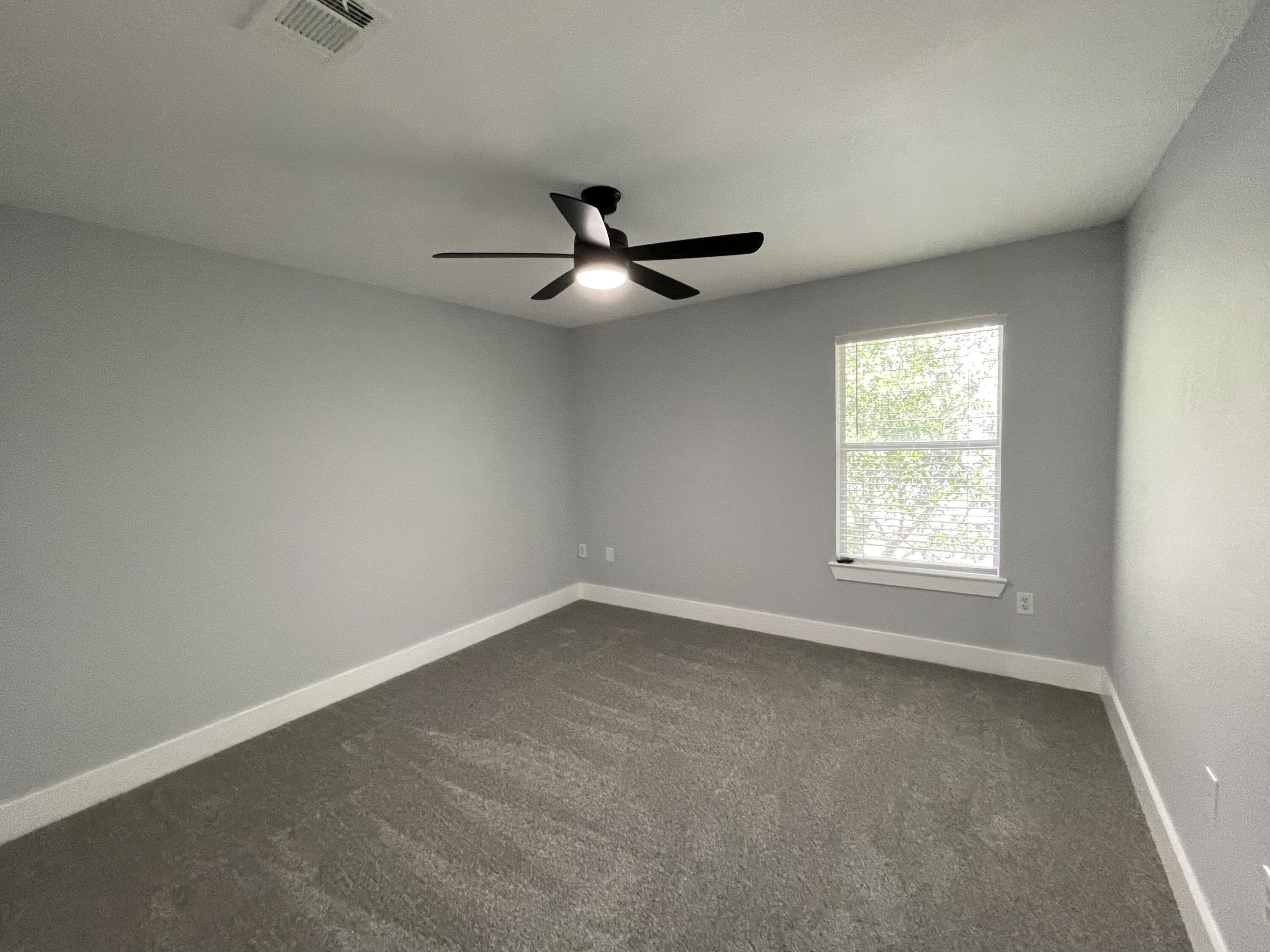 QUAIL HOLLOW T/H - Residential