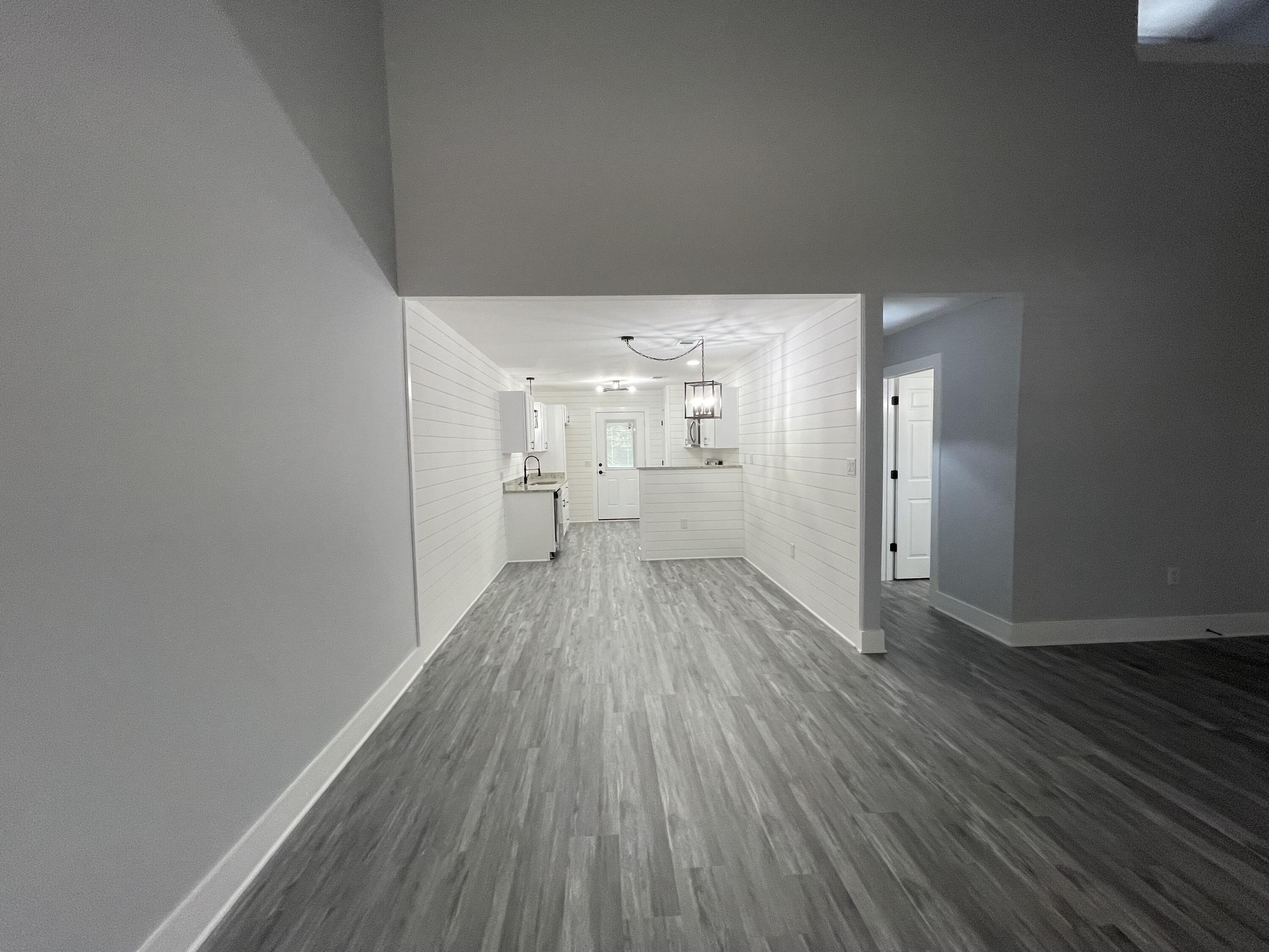 QUAIL HOLLOW T/H - Residential