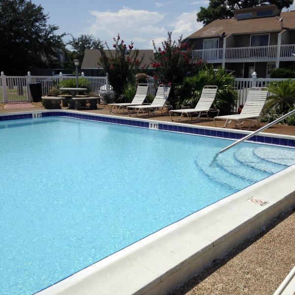 DESTIN RACQUET CLUB T/H - Residential Lease