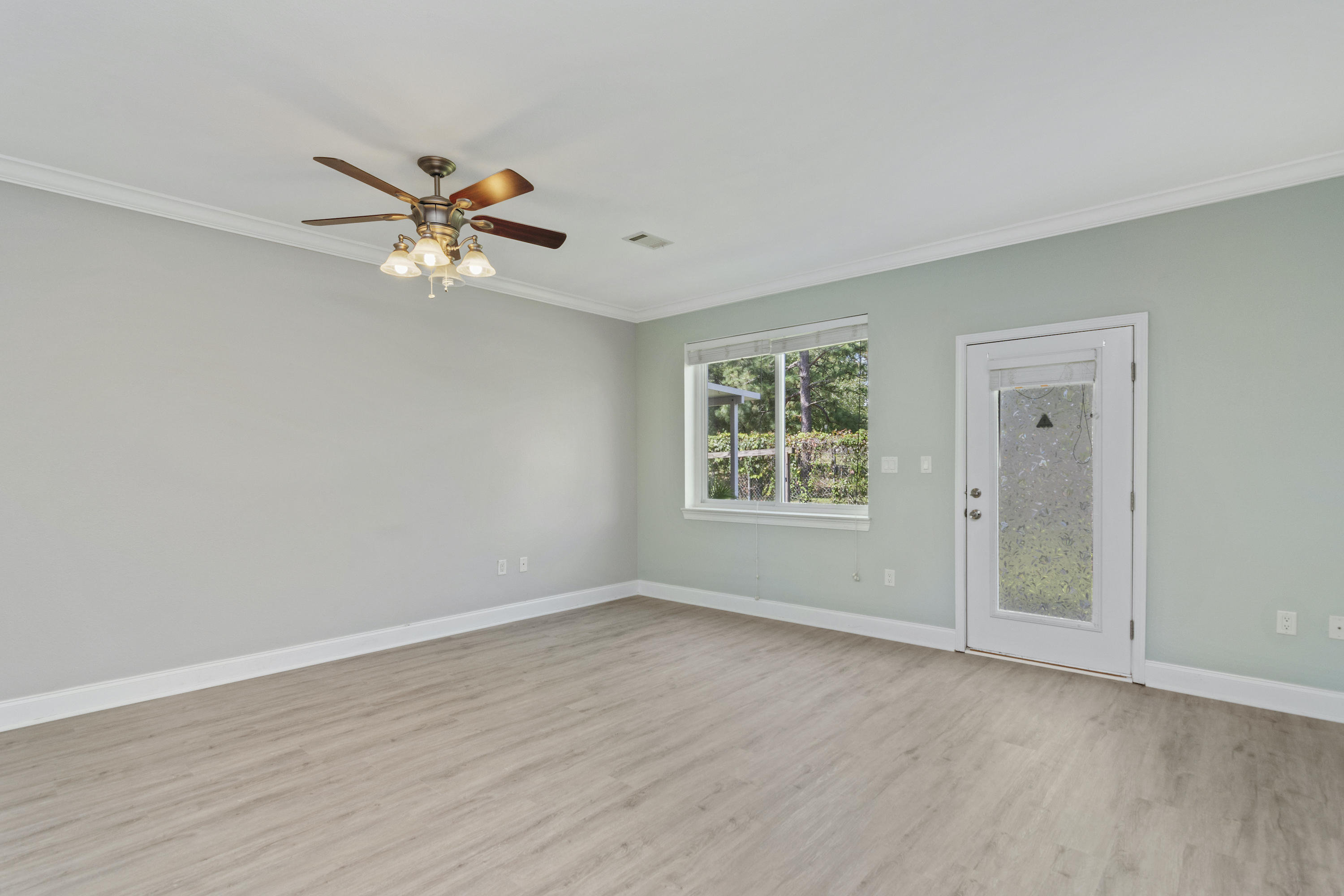 JEAN LEA TOWNHOMES - Residential
