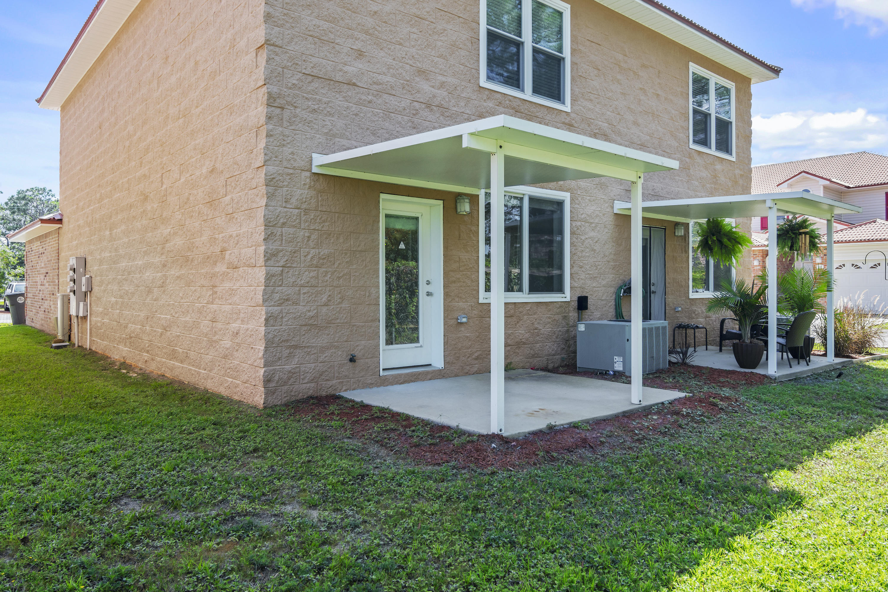 JEAN LEA TOWNHOMES - Residential