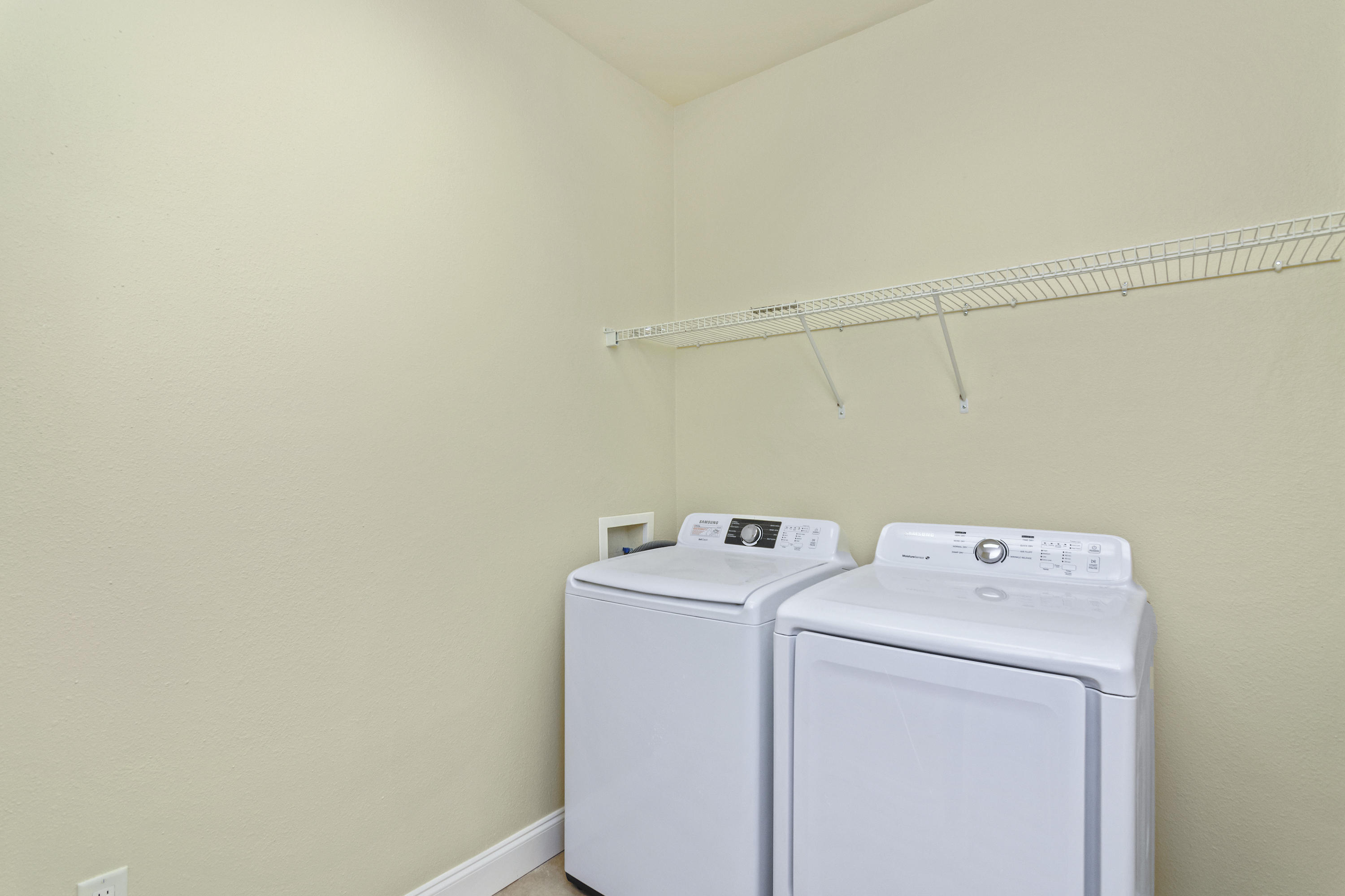 JEAN LEA TOWNHOMES - Residential