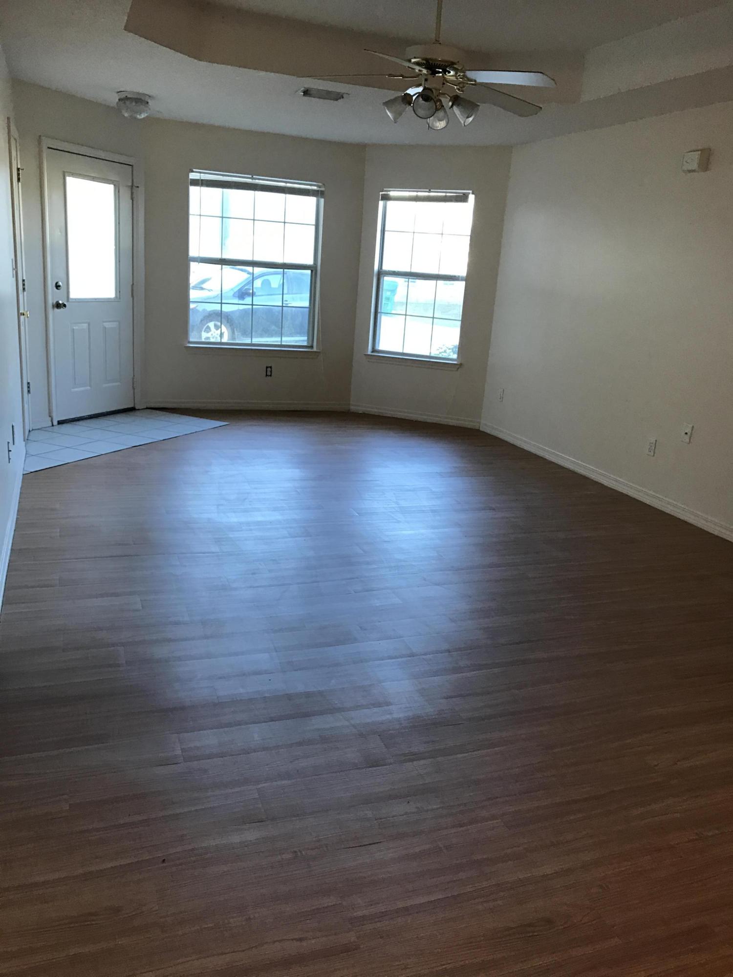 LAUREL OAKS S/D - Residential Lease