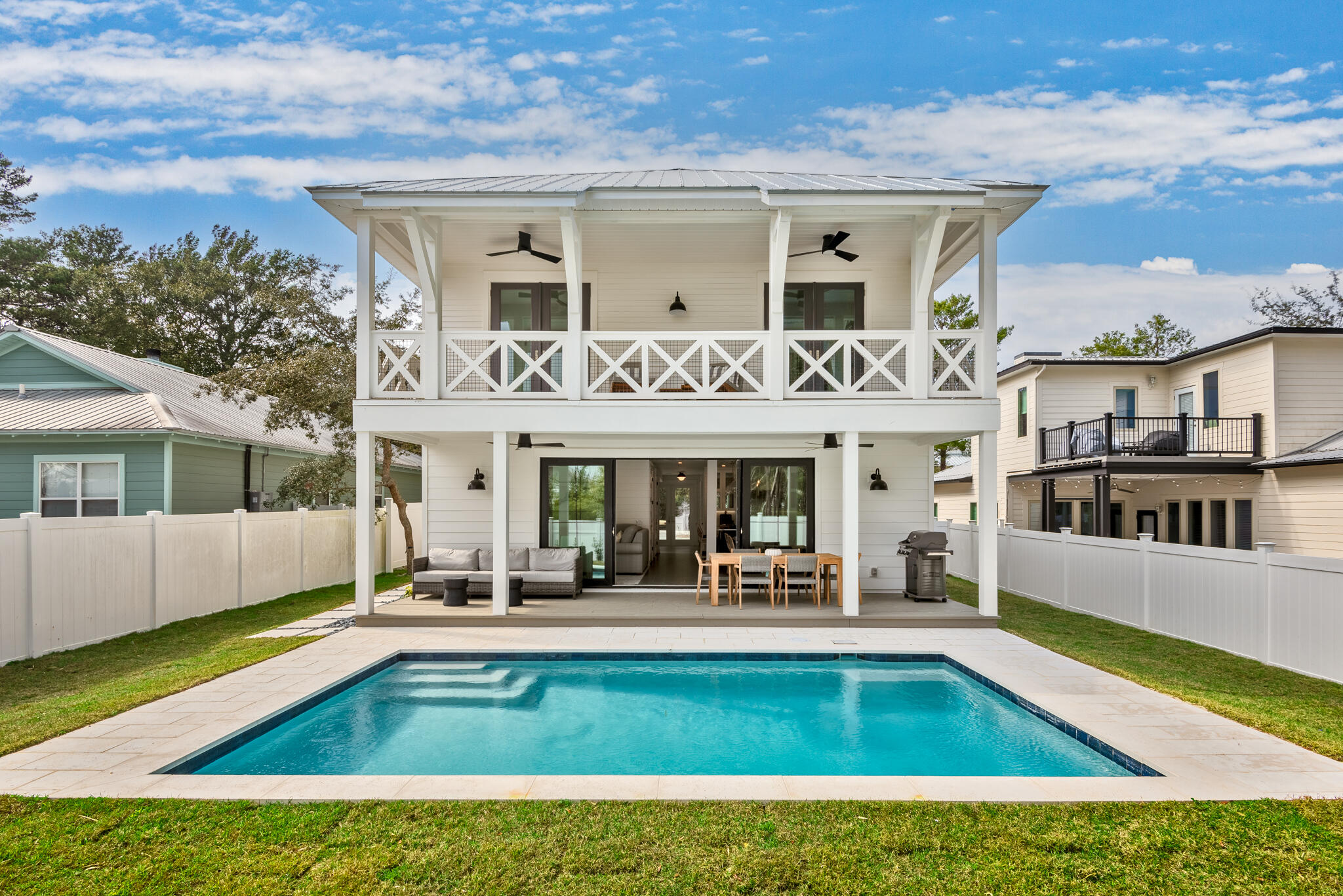 WHITES GULFVIEW ESTATES - Residential