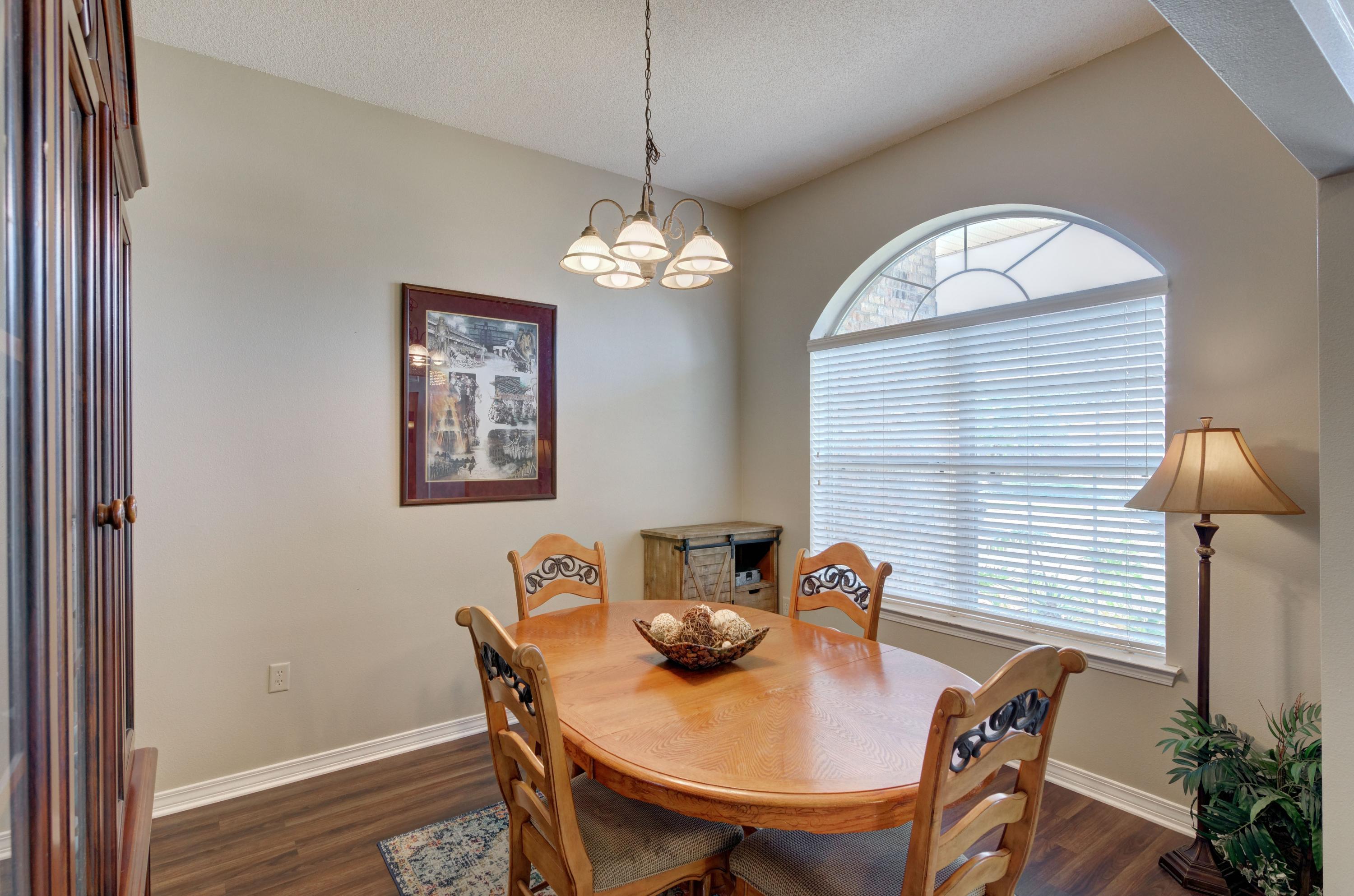 CREETWOOD PLACE - Residential