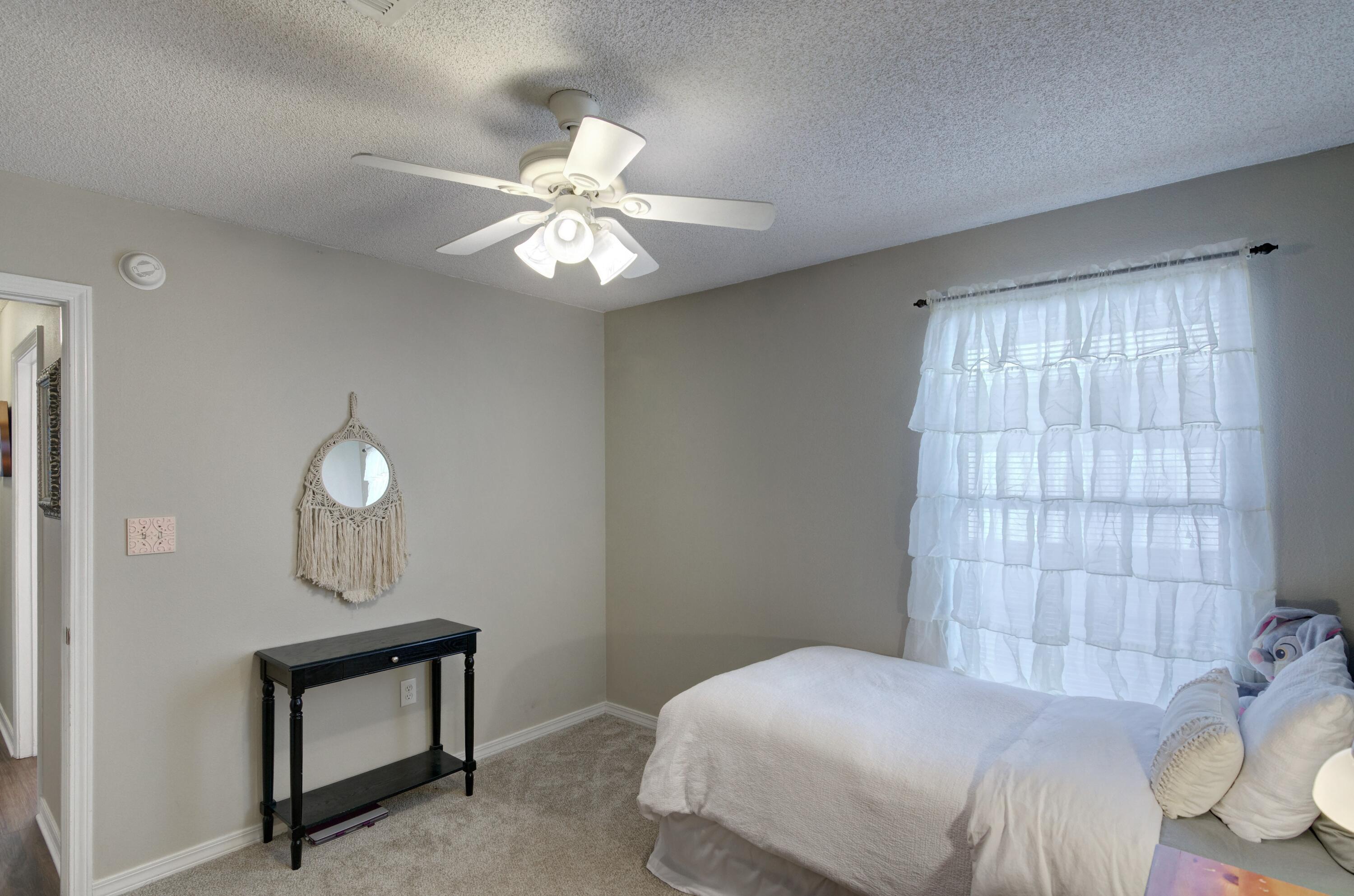 CREETWOOD PLACE - Residential