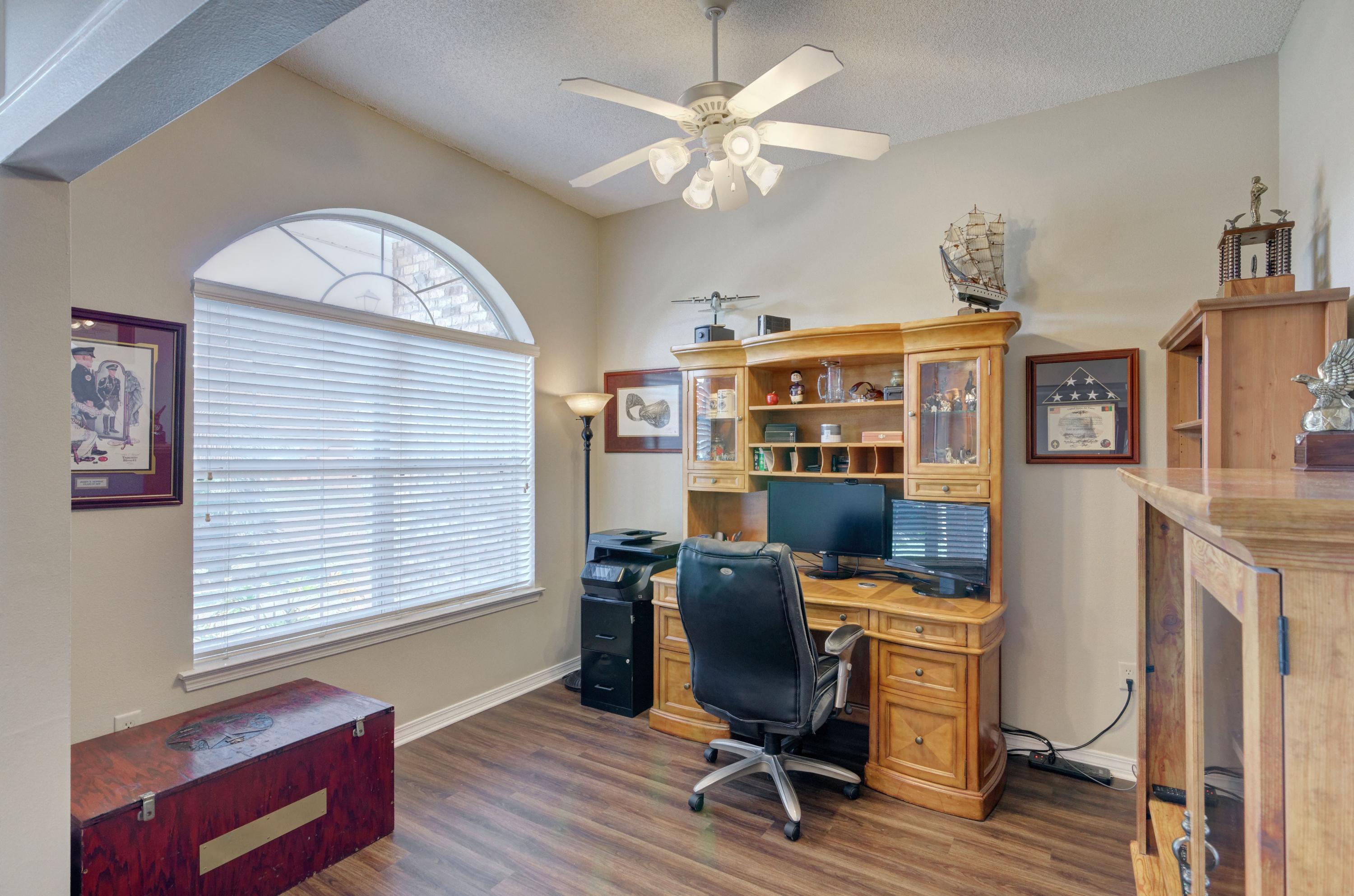 CREETWOOD PLACE - Residential