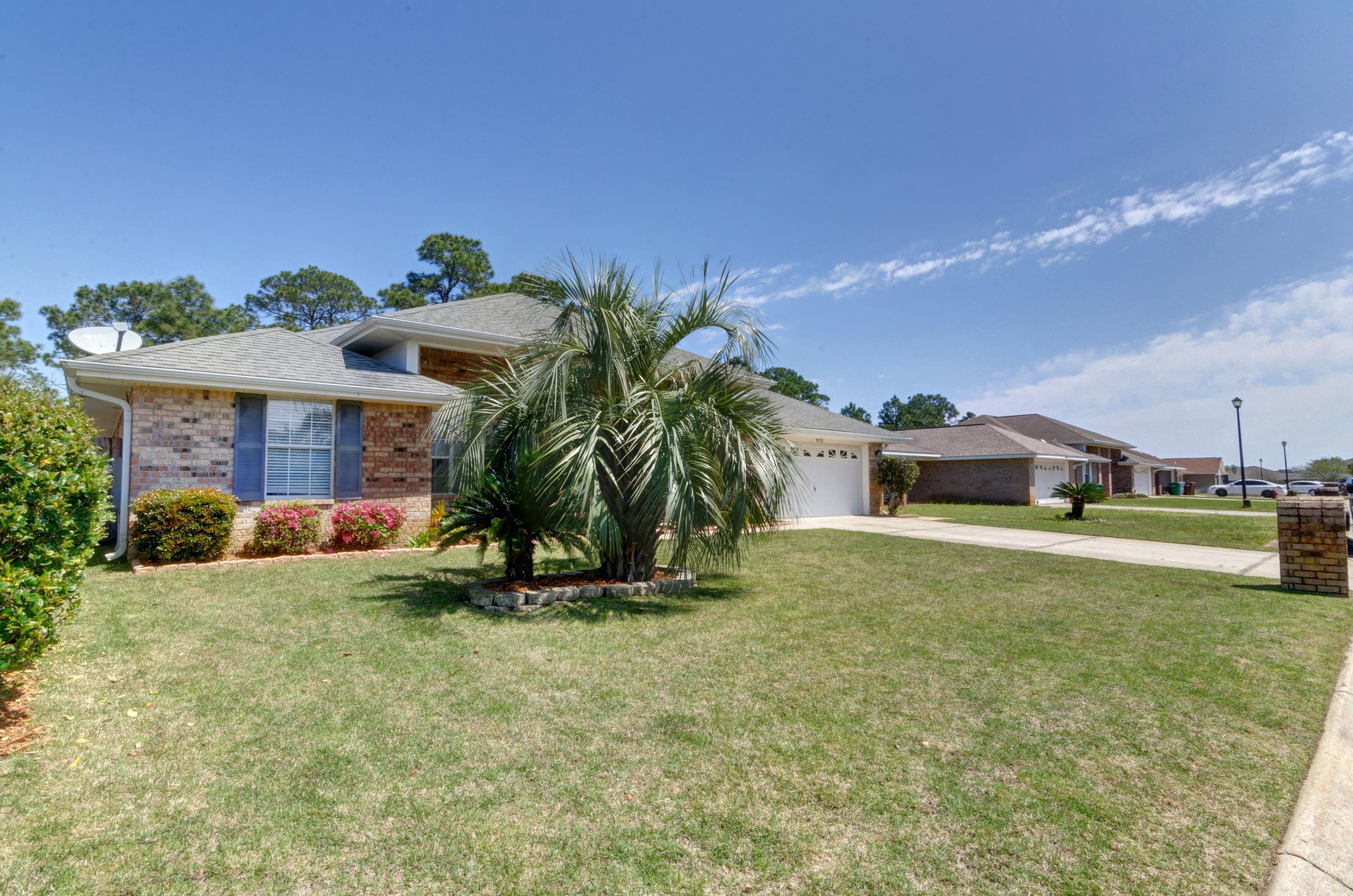 CREETWOOD PLACE - Residential