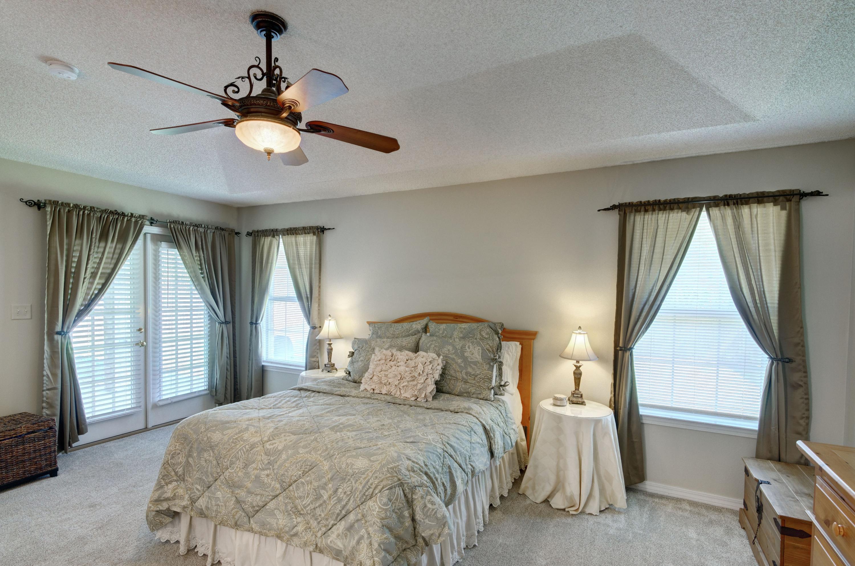 CREETWOOD PLACE - Residential