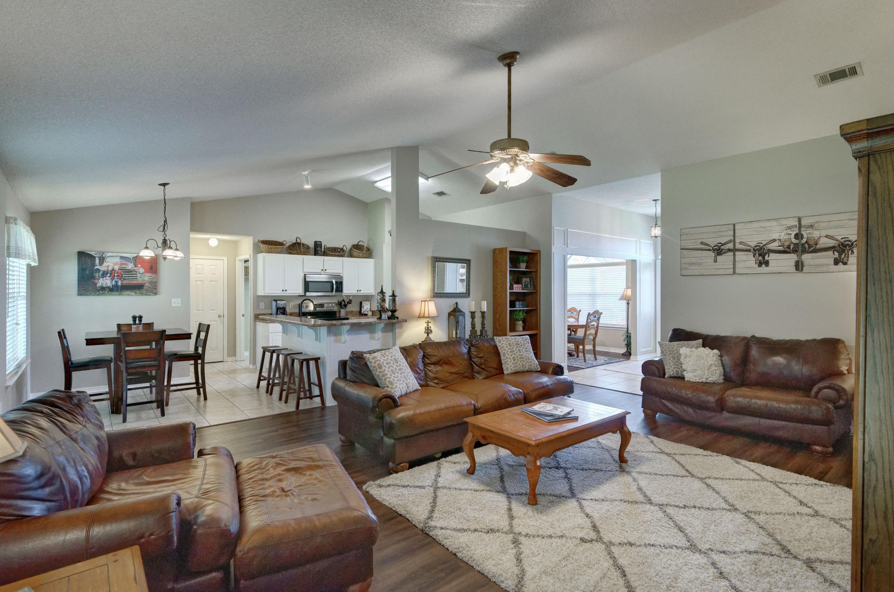 CREETWOOD PLACE - Residential