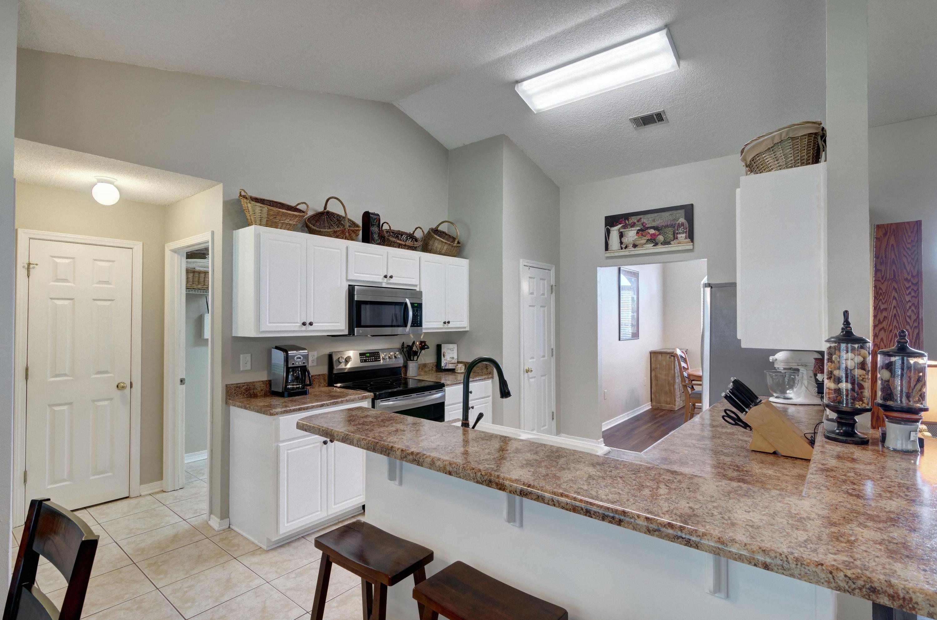 CREETWOOD PLACE - Residential