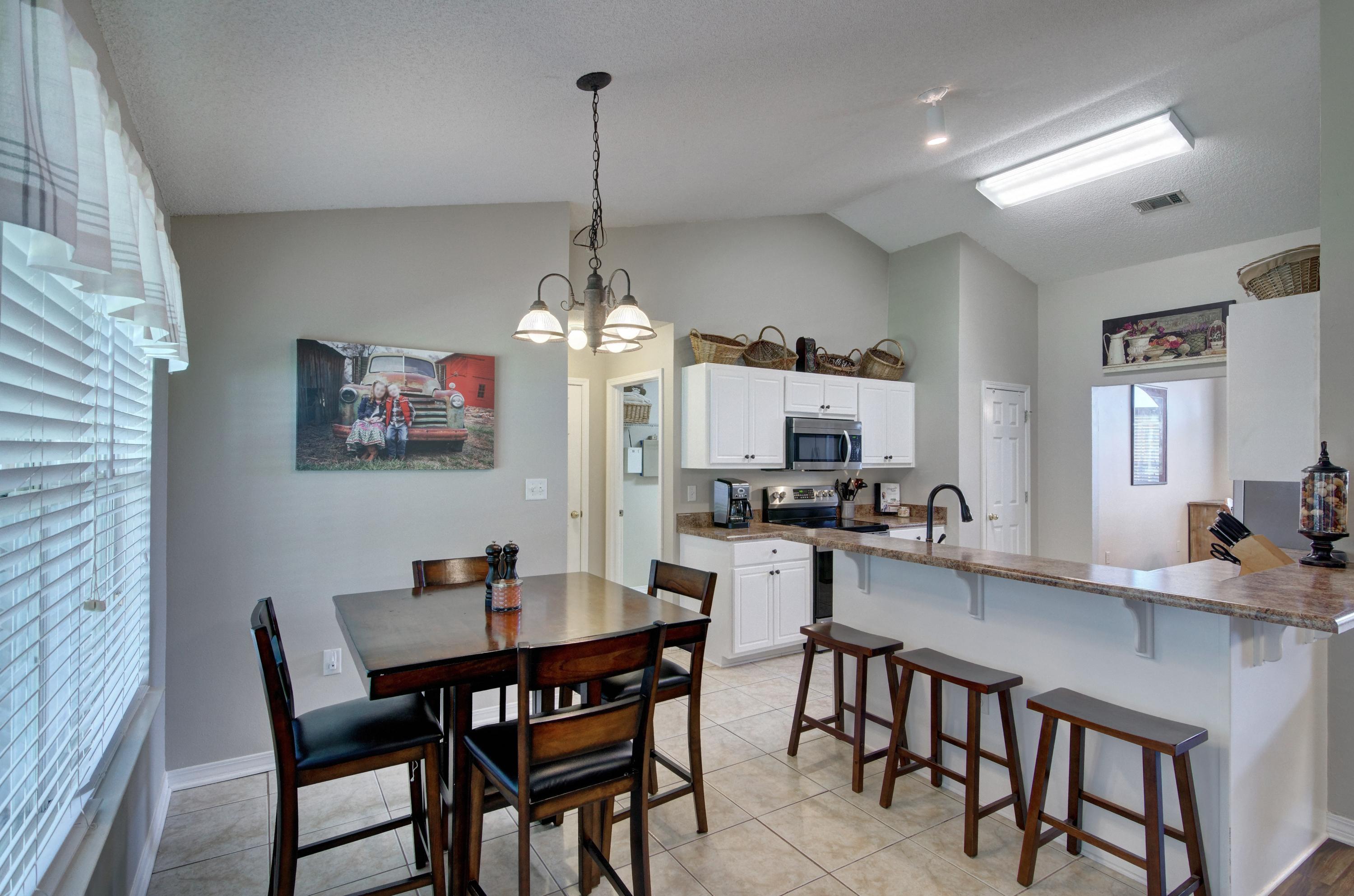 CREETWOOD PLACE - Residential