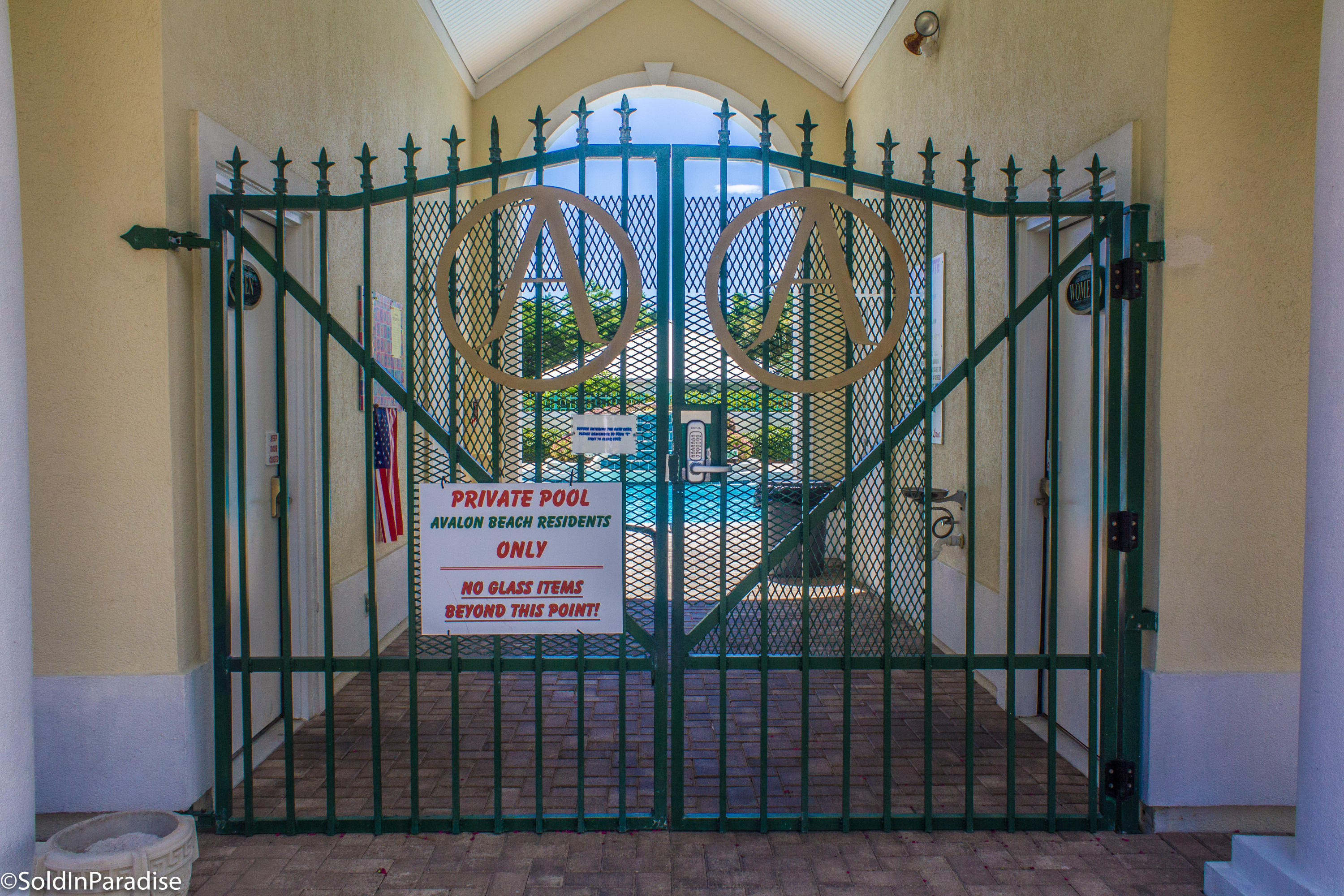 AVALON BEACH ESTATES - Residential