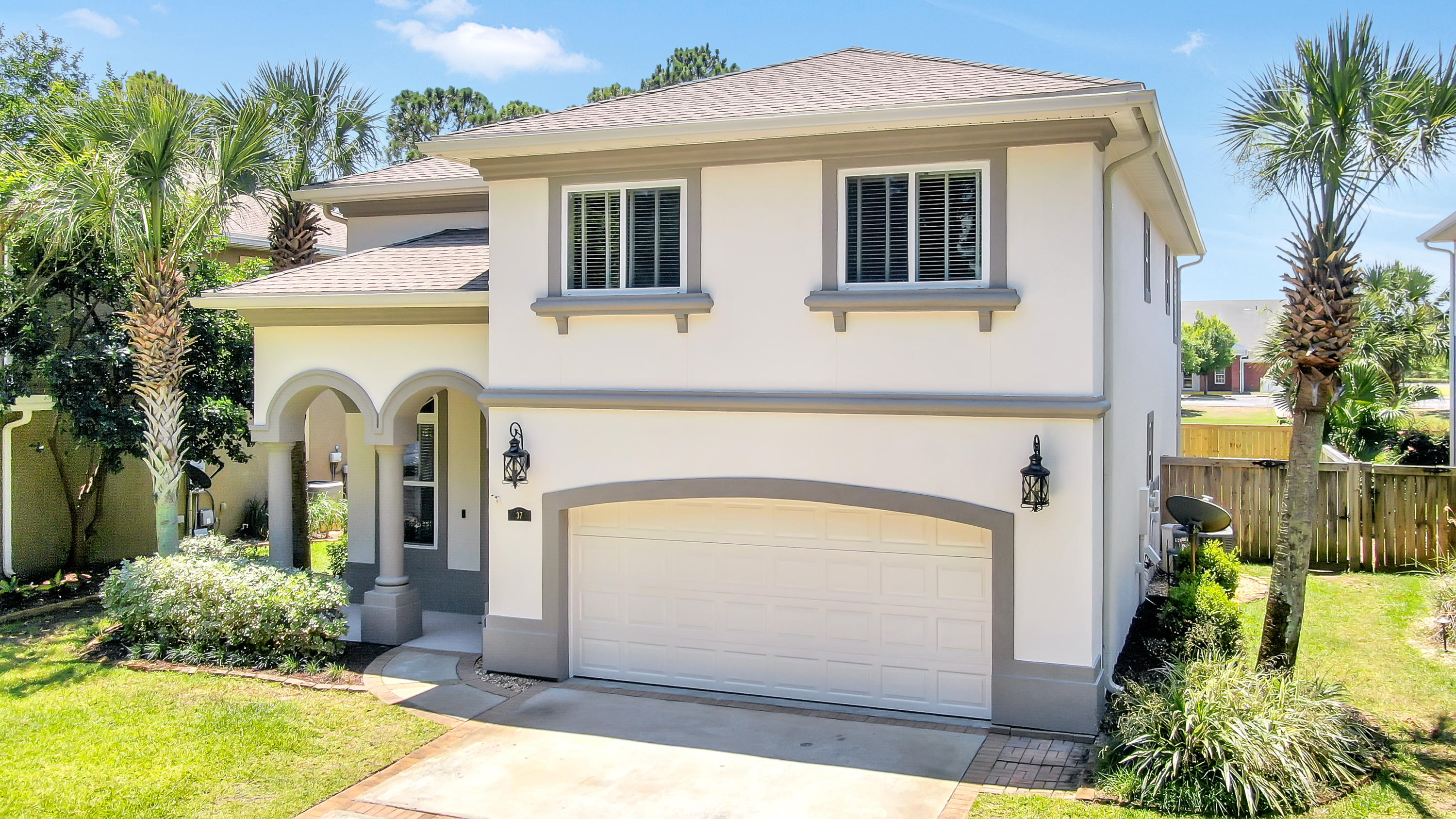 Come and see this beautiful 4 bed/3 bath home featuring soaring high ceilings, new plank flooring, huge renovated master suite with a walk-in closet, new int/ext paint, paved patio, CMU block walls, new AC in 2018, & much more! With Silver Sands Outlet Mall, Sandestin Golf & Beach Resort, Seascape Golf Tennis & Beach Resort, Destin Commons, & the gorgeous white sand beaches of Miramar Beach just moments away... you won't have far to go to enjoy all the area has to offer. Just a short walk or a two block car ride will bring you to the beautiful bay-front Legion Park where you can enjoy a shaded playground, basketball court, beach volleyball, or even launch your kayak, paddle board, or jet ski into the Choctawhatchee Bay. Explore the 3D Tour or call to schedule your private showing today!