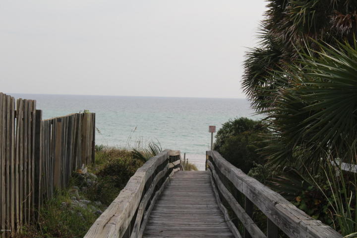 RIVIERA BEACH - Land
