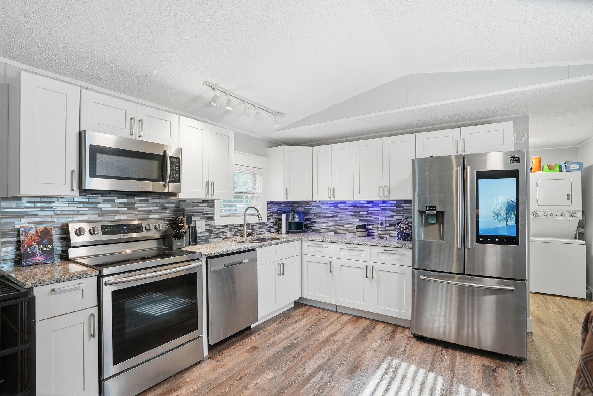 BLACK CREEK ESTATES - Residential