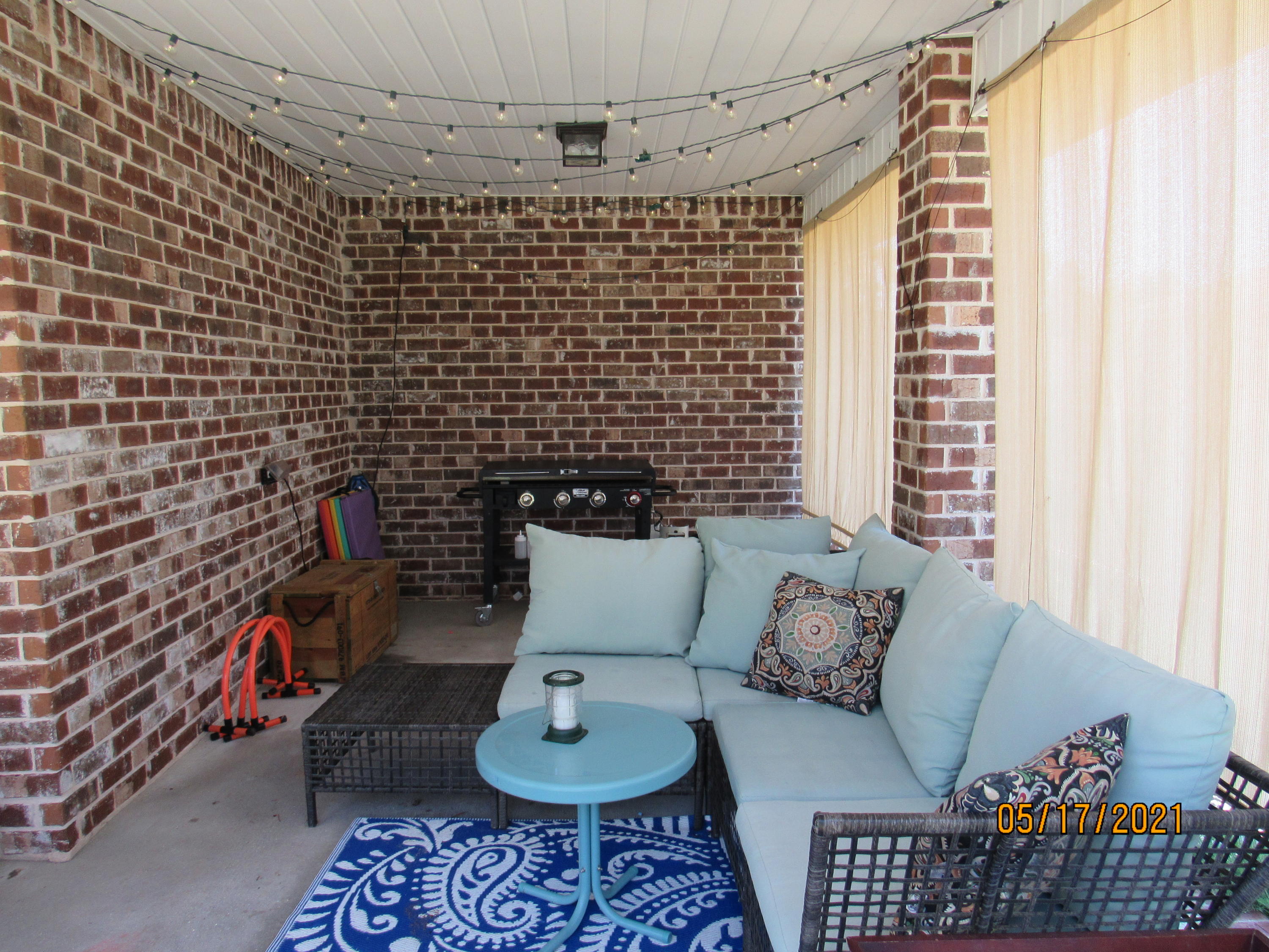 NAVARRE S/D 2ND ADDN - Residential Lease