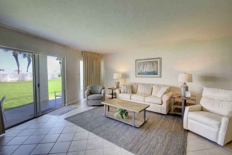 EL MATADOR CONDO - Residential