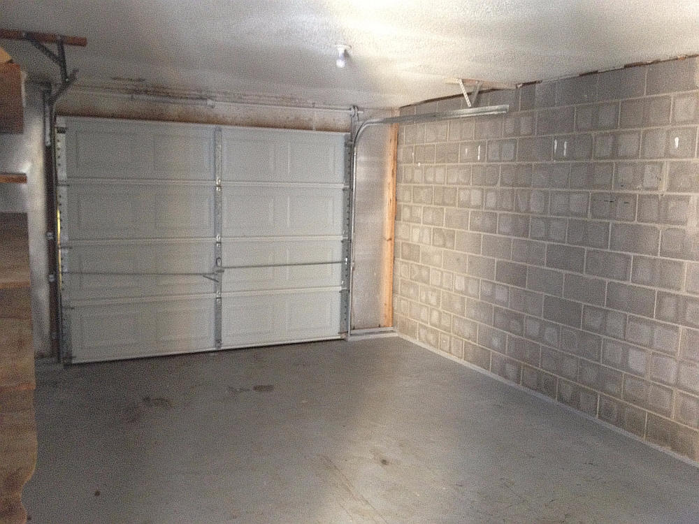 PORT DIXIE - Residential Lease