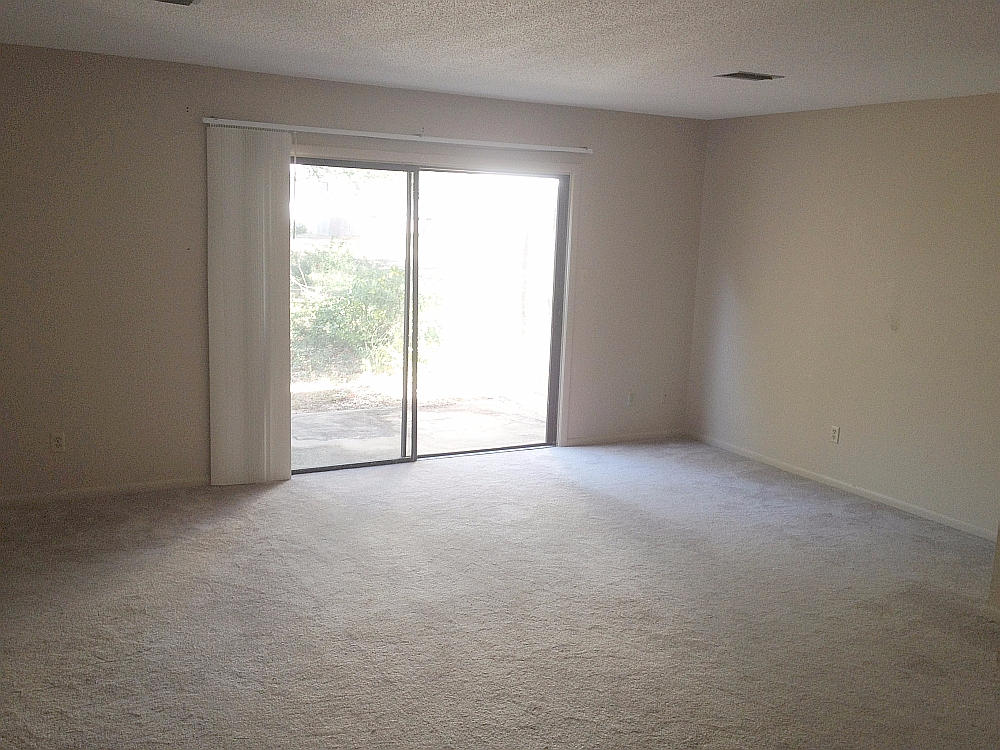 PORT DIXIE - Residential Lease