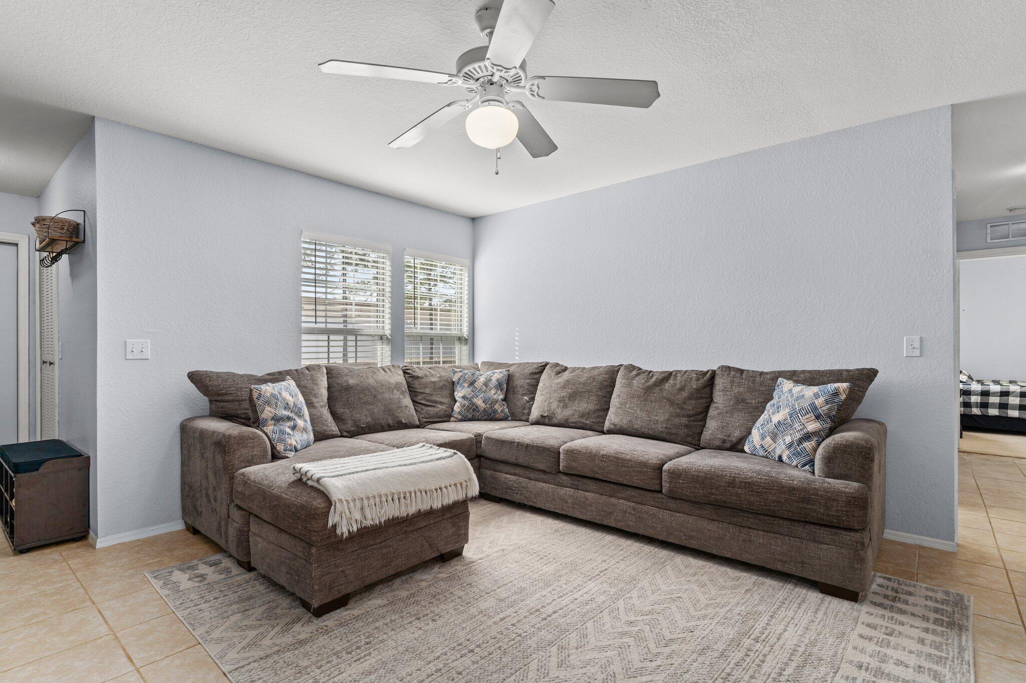 NAUTILUS CONDO - Residential