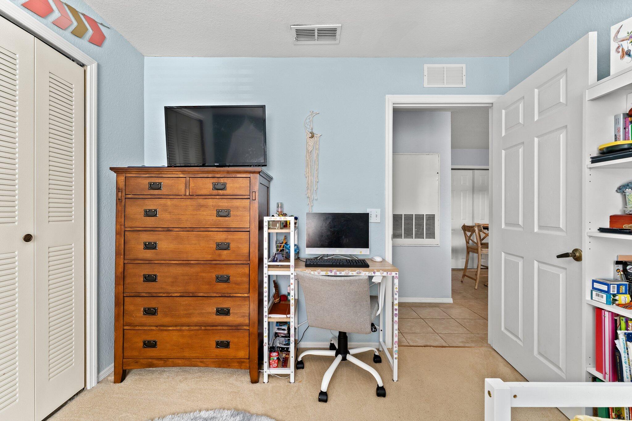 NAUTILUS CONDO - Residential