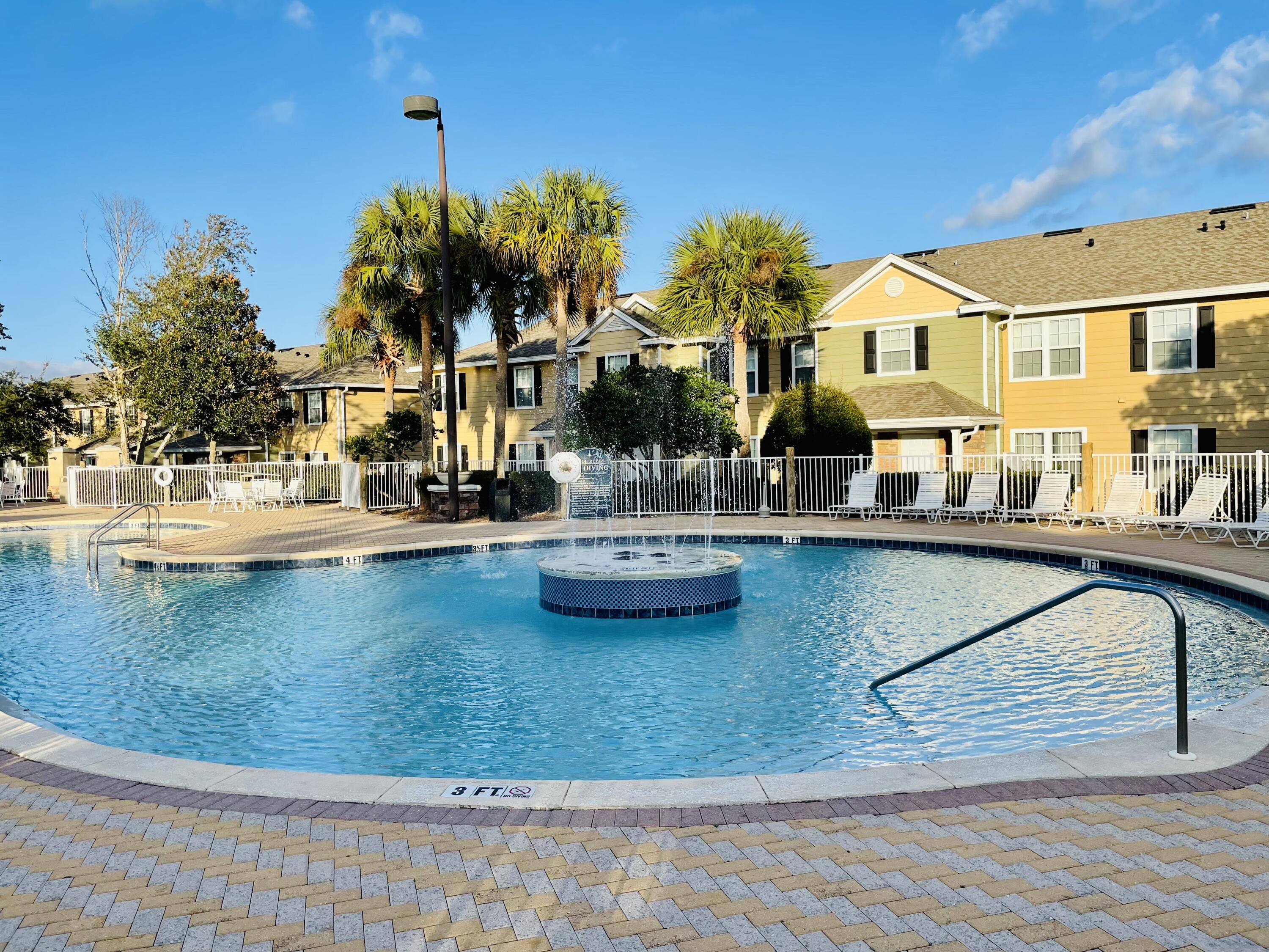 NAUTILUS CONDO - Residential
