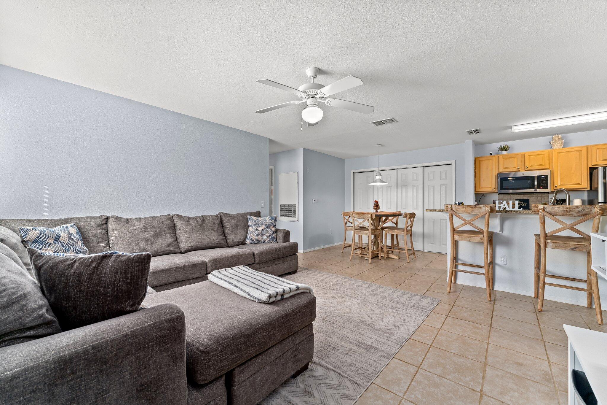 NAUTILUS CONDO - Residential
