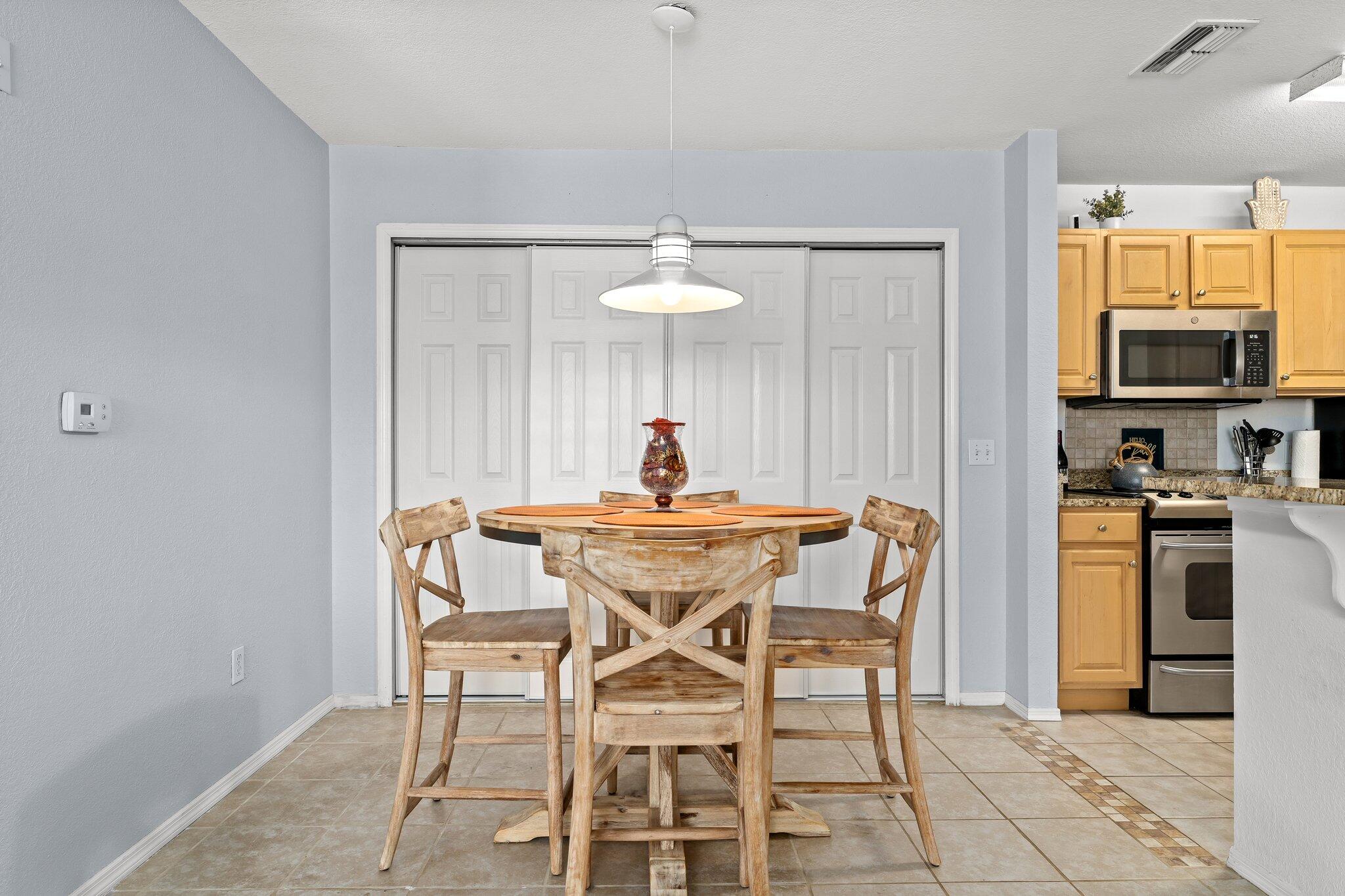 NAUTILUS CONDO - Residential