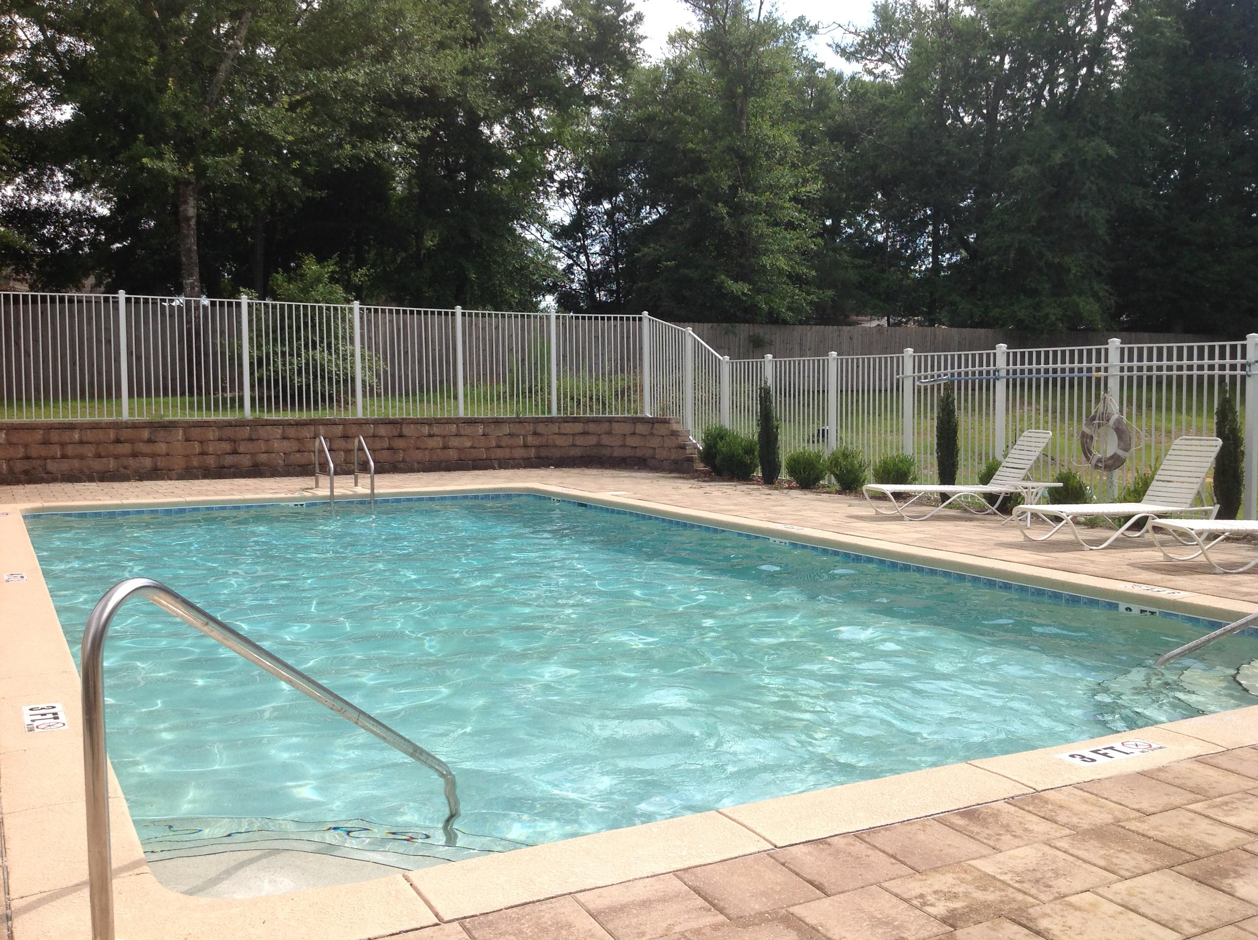 ARBOR LAKE - Residential Lease