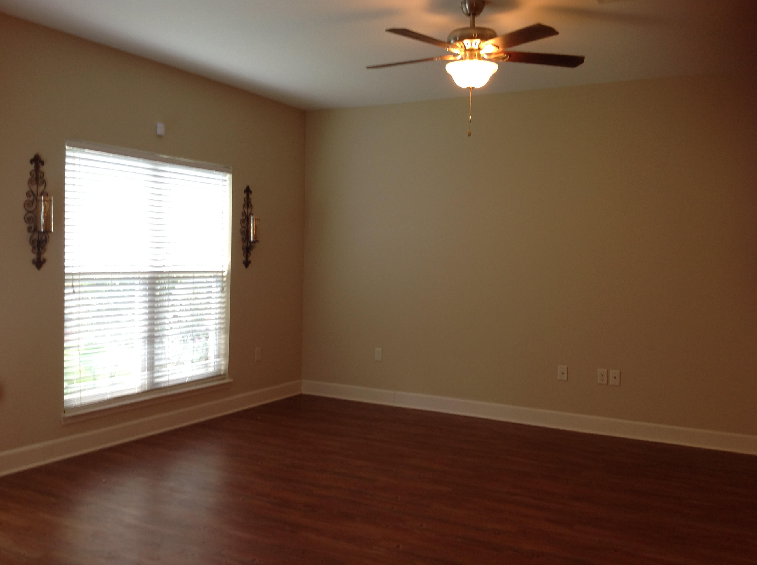 ARBOR LAKE - Residential Lease