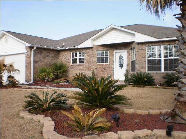 REDSTONE ESTATES - Residential Lease