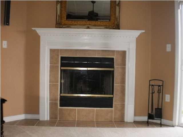 REDSTONE ESTATES - Residential Lease