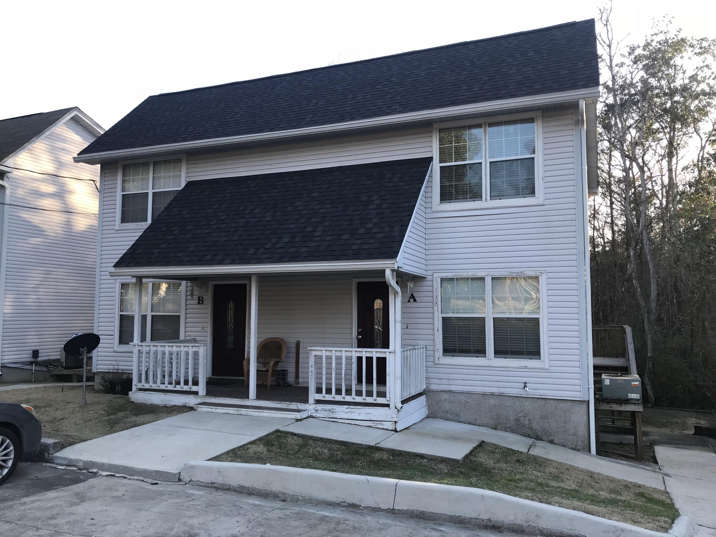 Available Now. Conveniently located Niceville town home. Close to the back gate of Eglin AFB, schools, Twin Cities Hospital, local shopping and an easy commute to Crestview, Duke Field or Hurlburt Field. Home has great layout with W/D hook-up and large back patio.Pets will be allowed with owner approval and a $400 non-refundable pet fee. Non-Smoking Unit