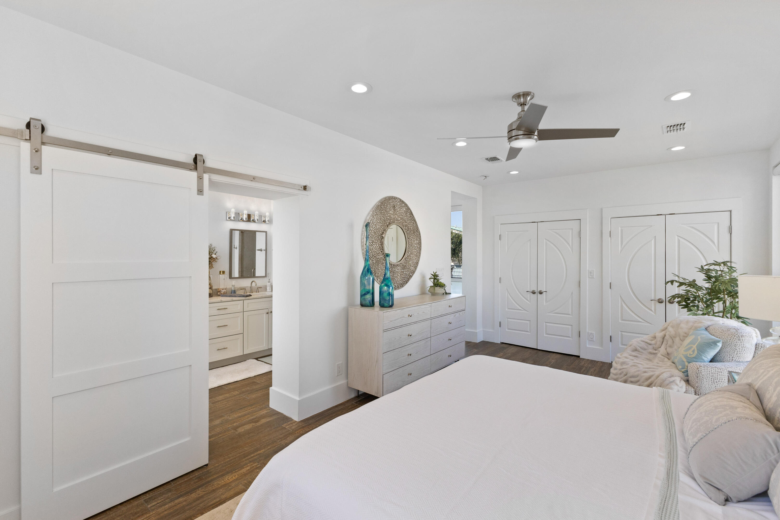 HOLIDAY ISLE - Residential