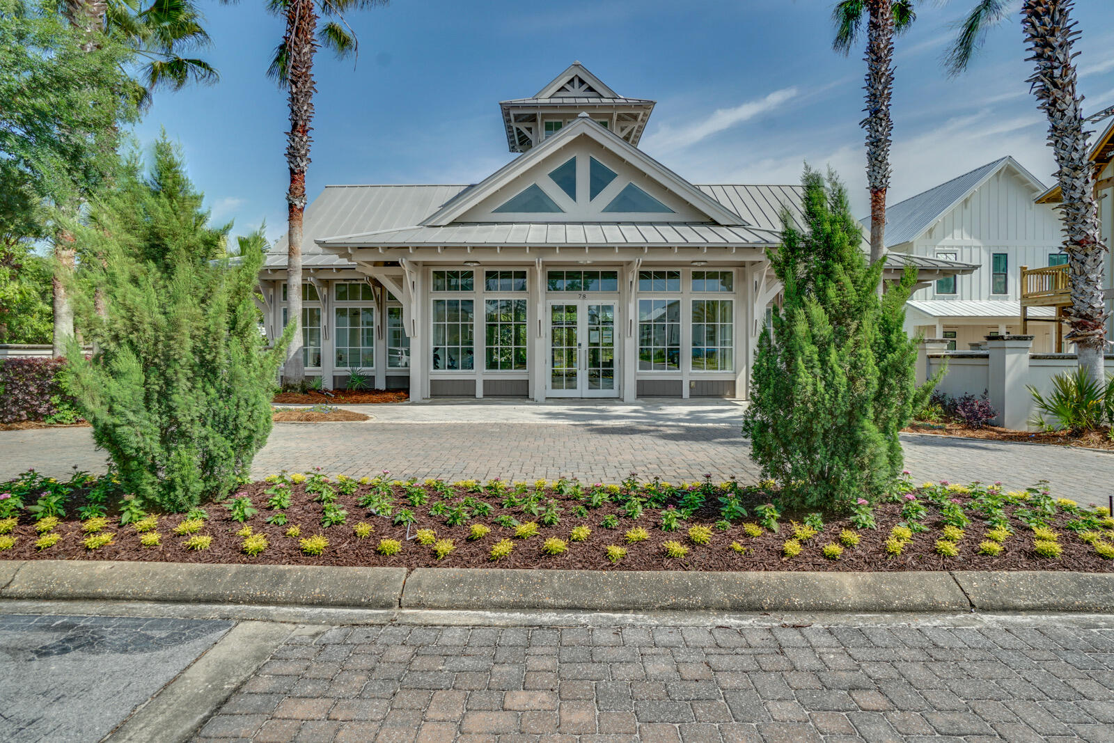 Grande Pointe - Residential