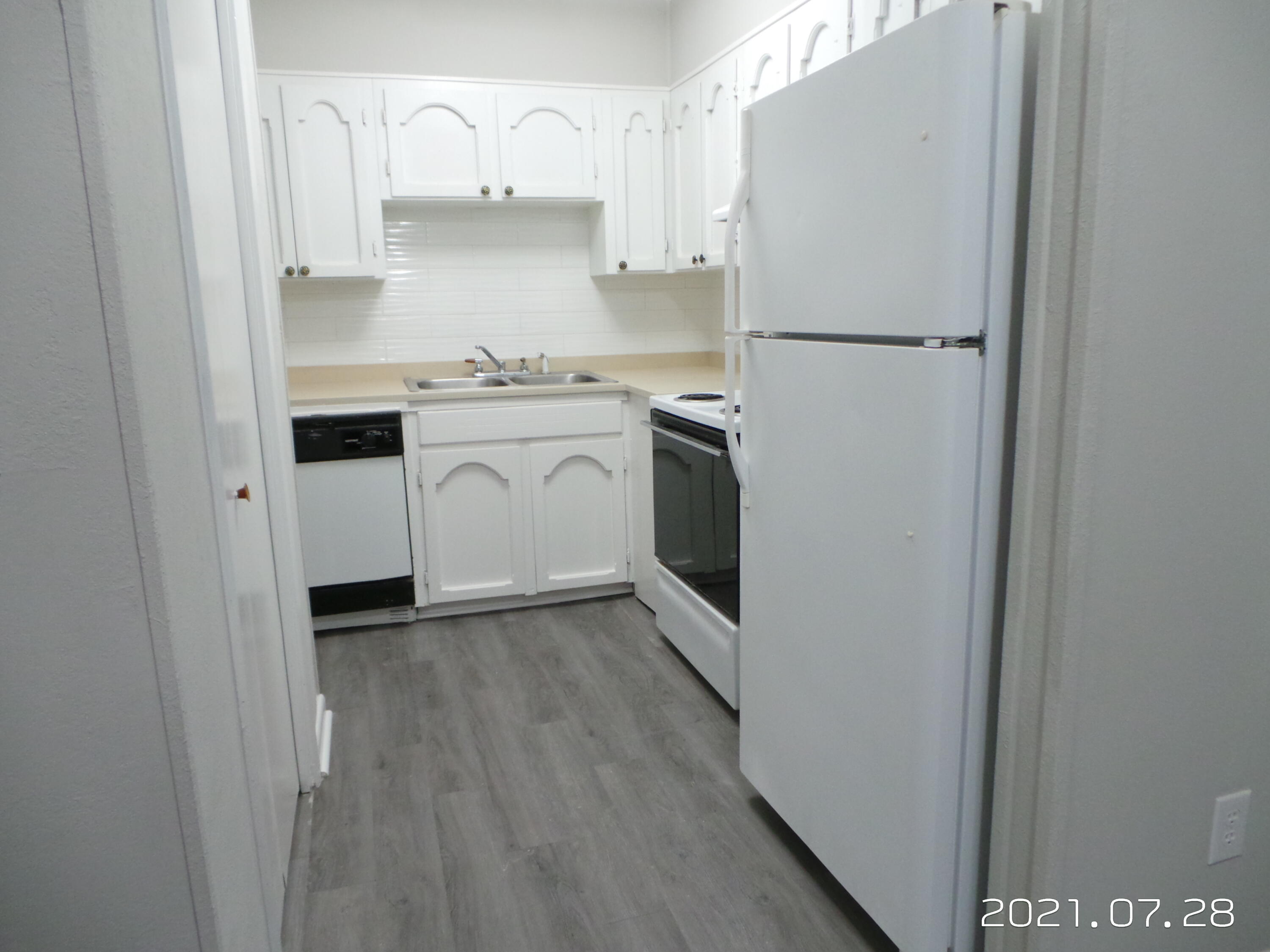 Spanish Trace - Residential Lease