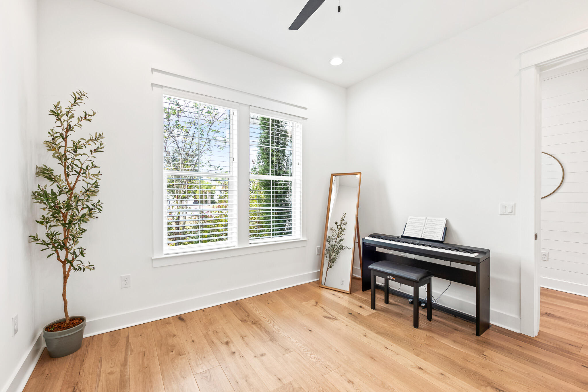 SEACROFT HEIGHTS - Residential