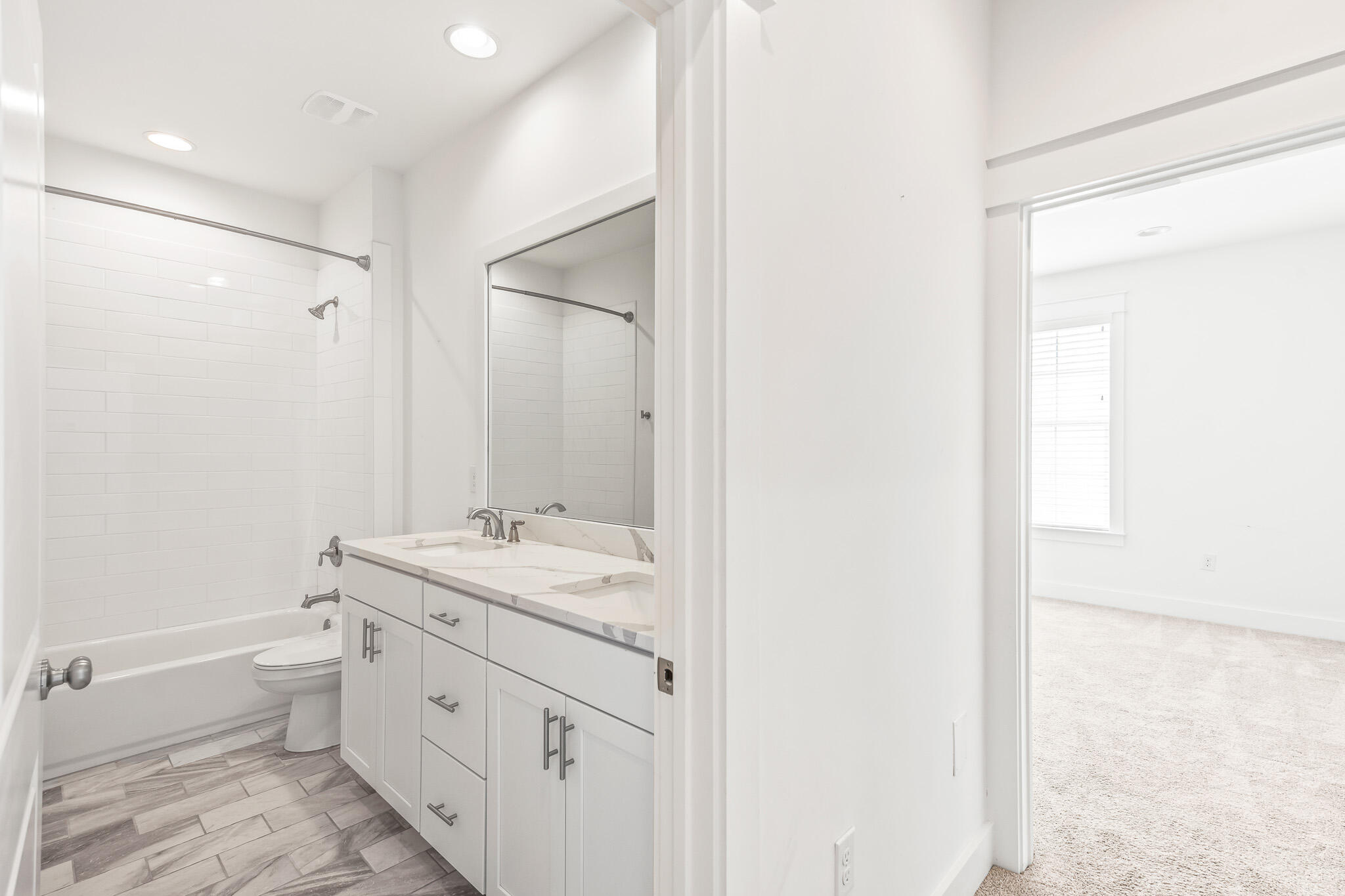 SEACROFT HEIGHTS - Residential