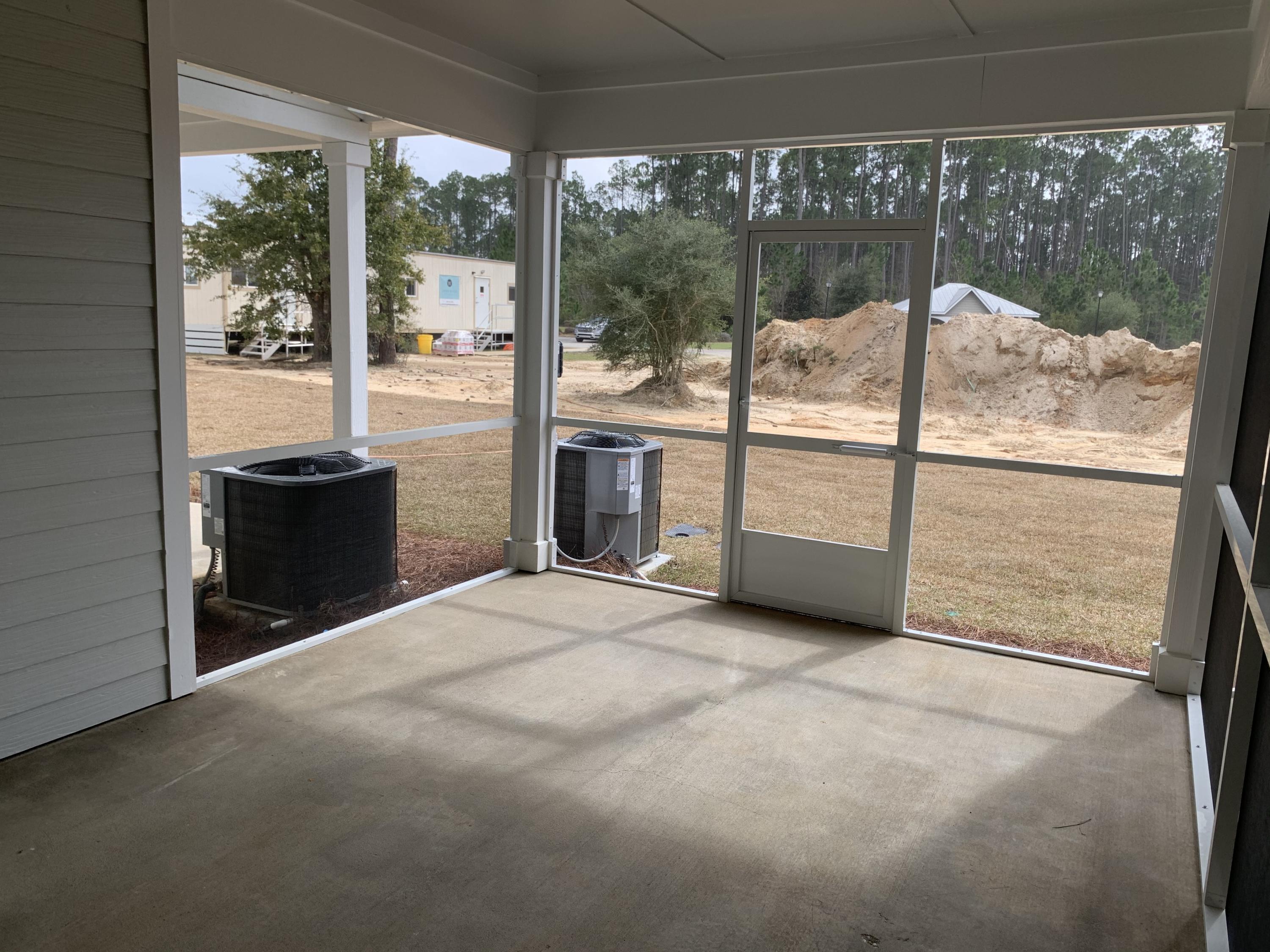 VERANDAS AT FREEPORT - Residential Lease