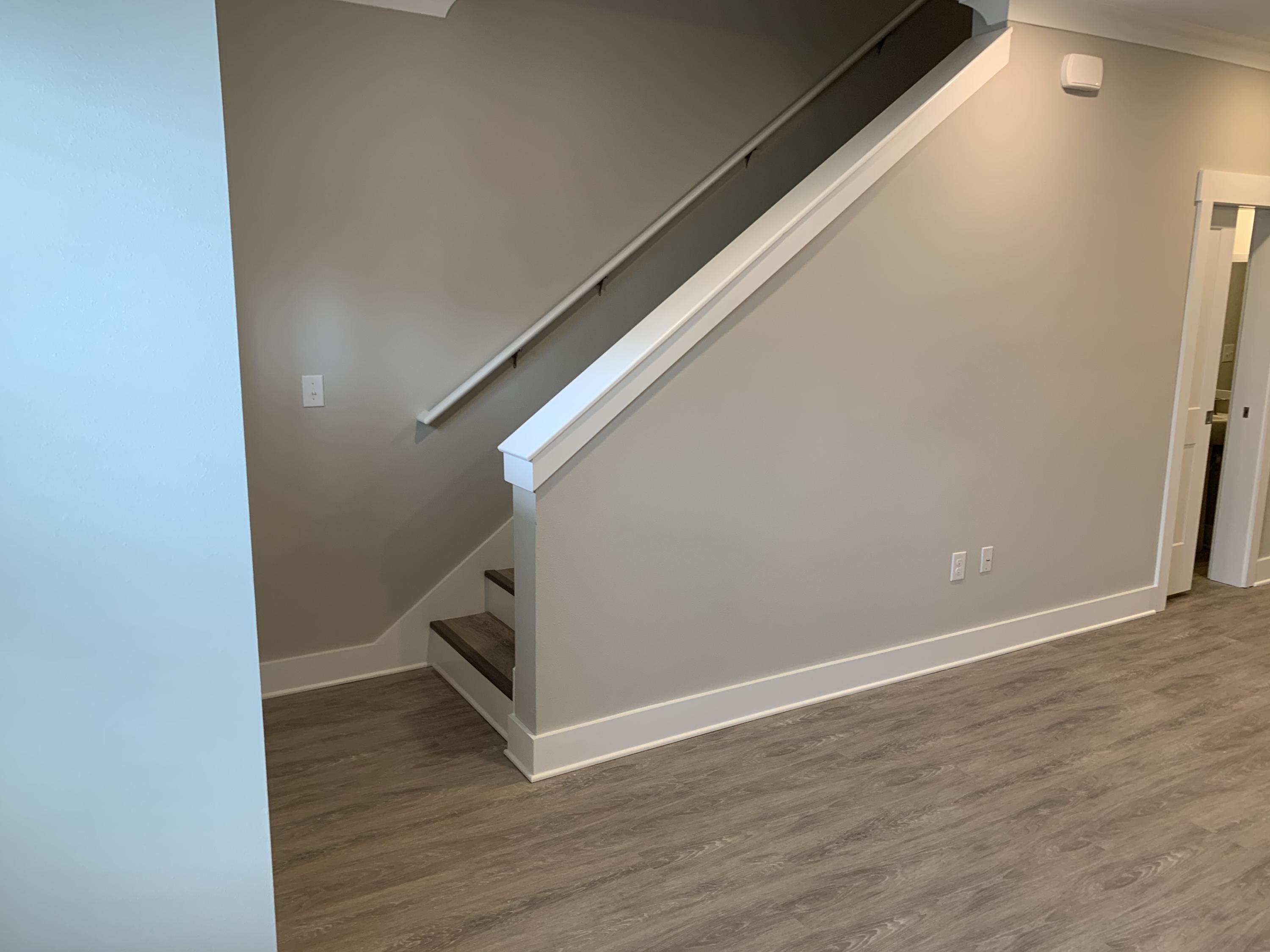VERANDAS AT FREEPORT - Residential Lease