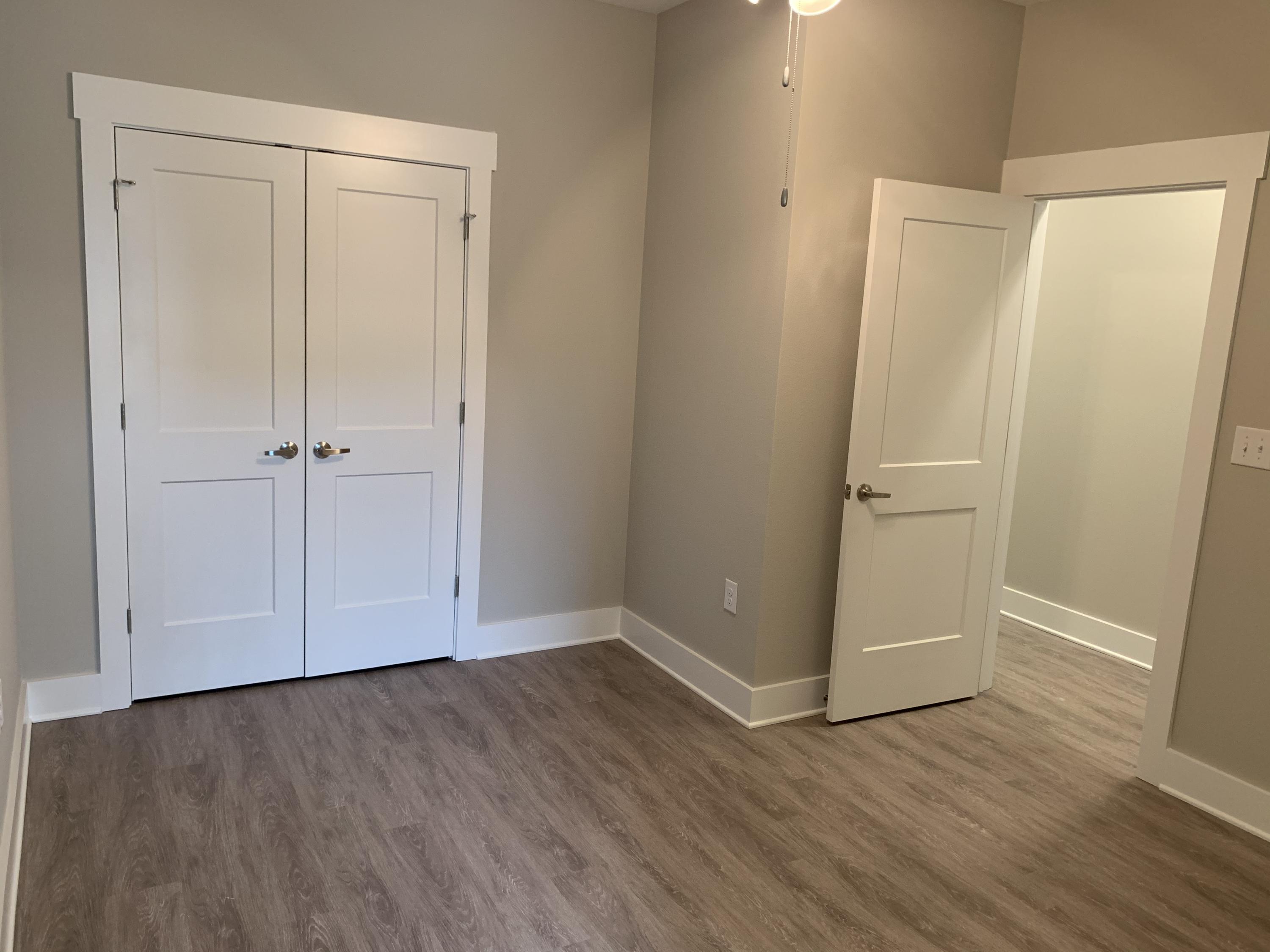 VERANDAS AT FREEPORT - Residential Lease