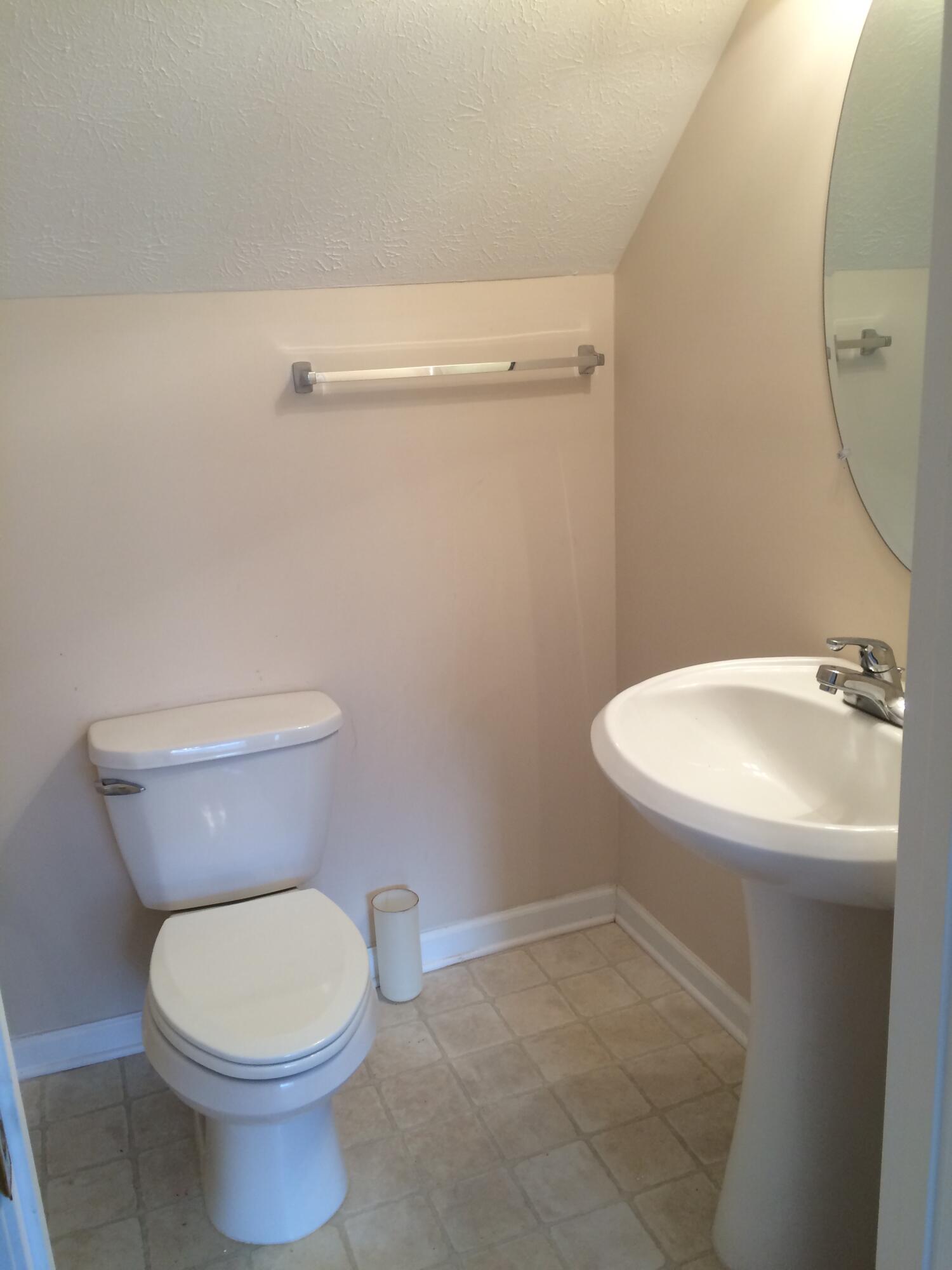 Rolling Pines Townhomes - Residential Lease