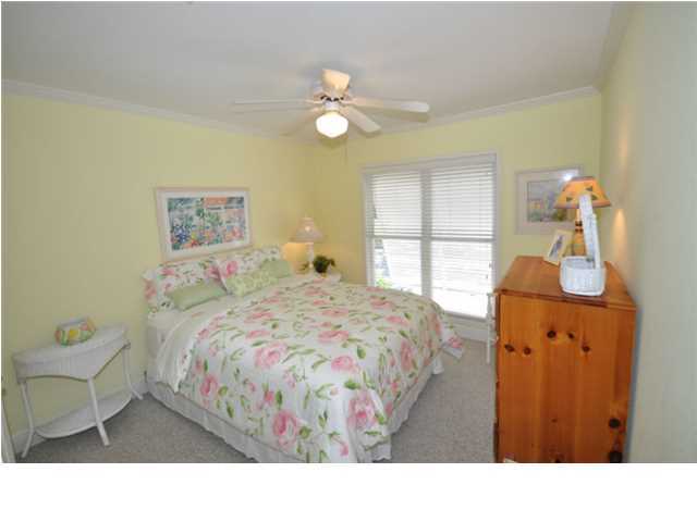 BAYOU VILLAGE - Residential Lease