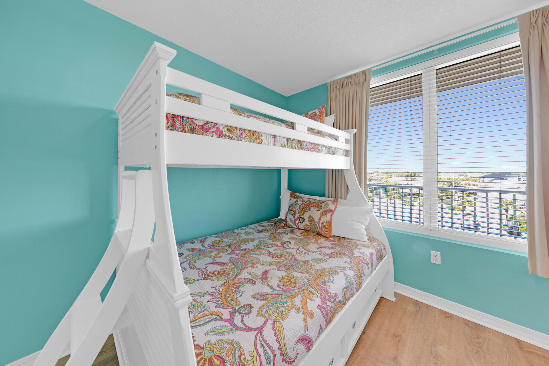 ISLAND PRINCESS - Residential