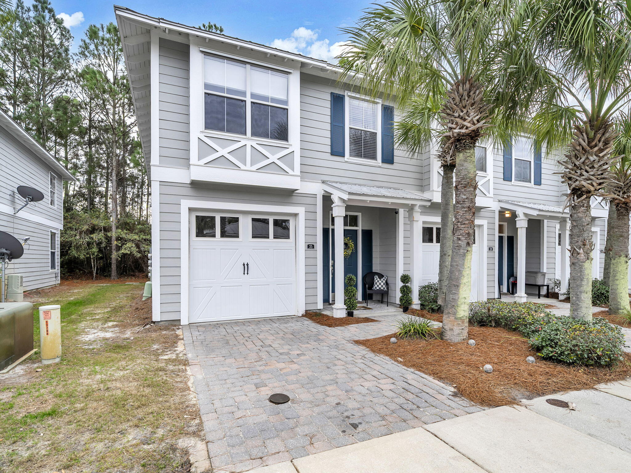 EAGLE BAY - Residential