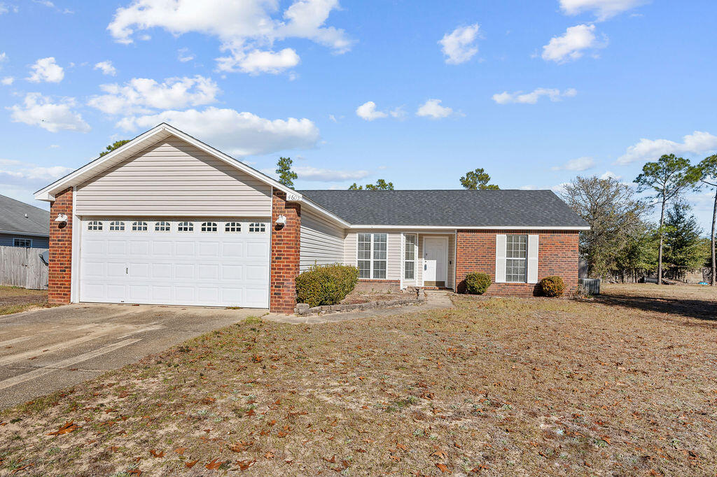 THE PINES - Residential