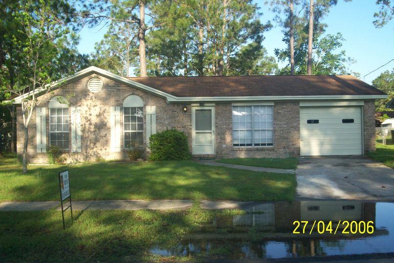 PINE MEADOWS - Residential Lease